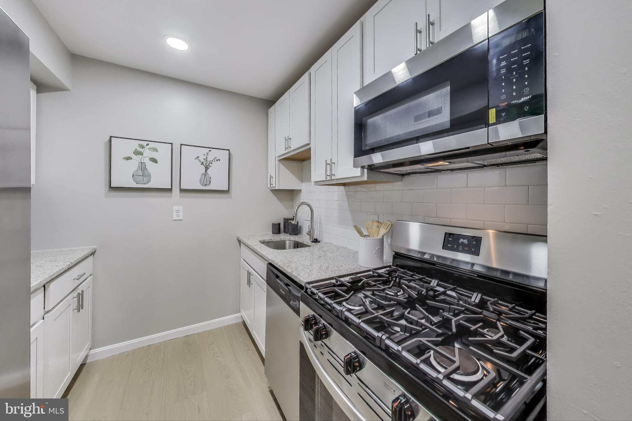 CHERRY GLEN CONDOS - Residential