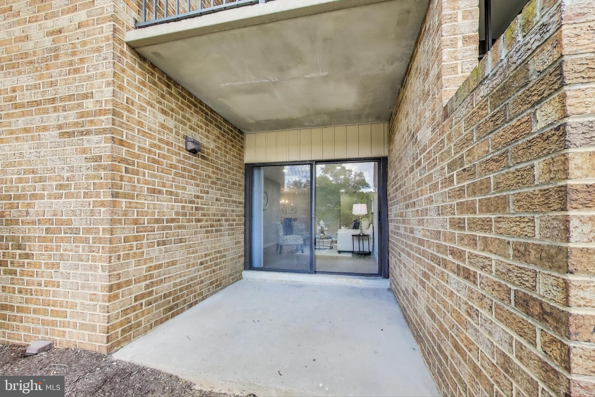 CHERRY GLEN CONDOS - Residential