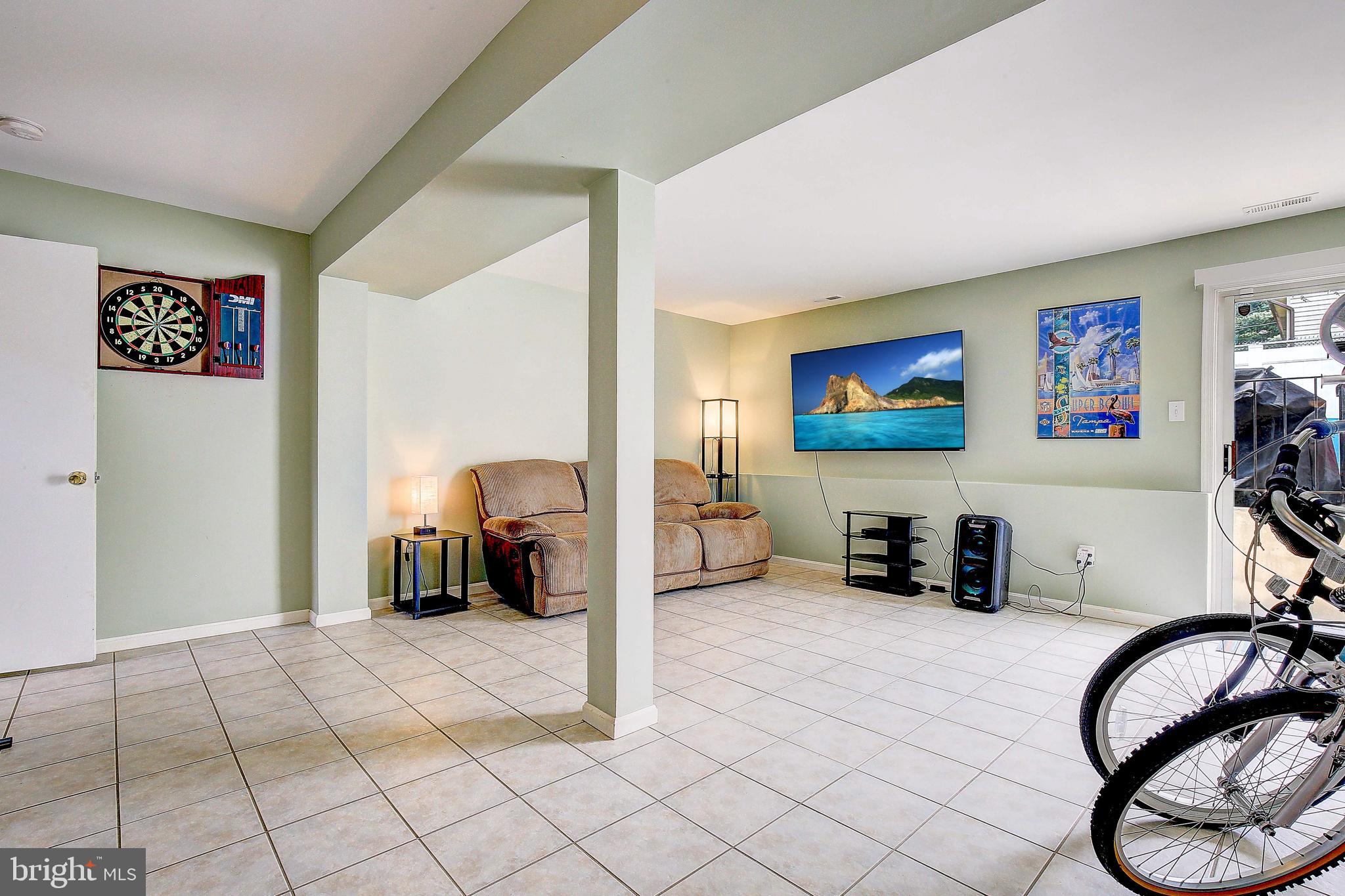 STONEY BEACH - Residential