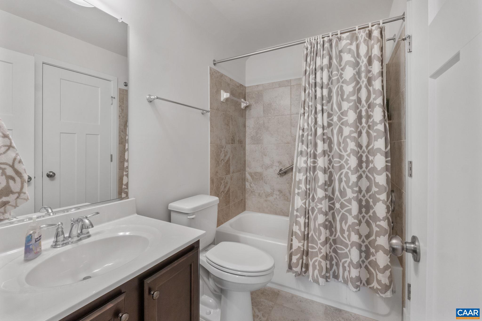 SPRING CREEK - Residential