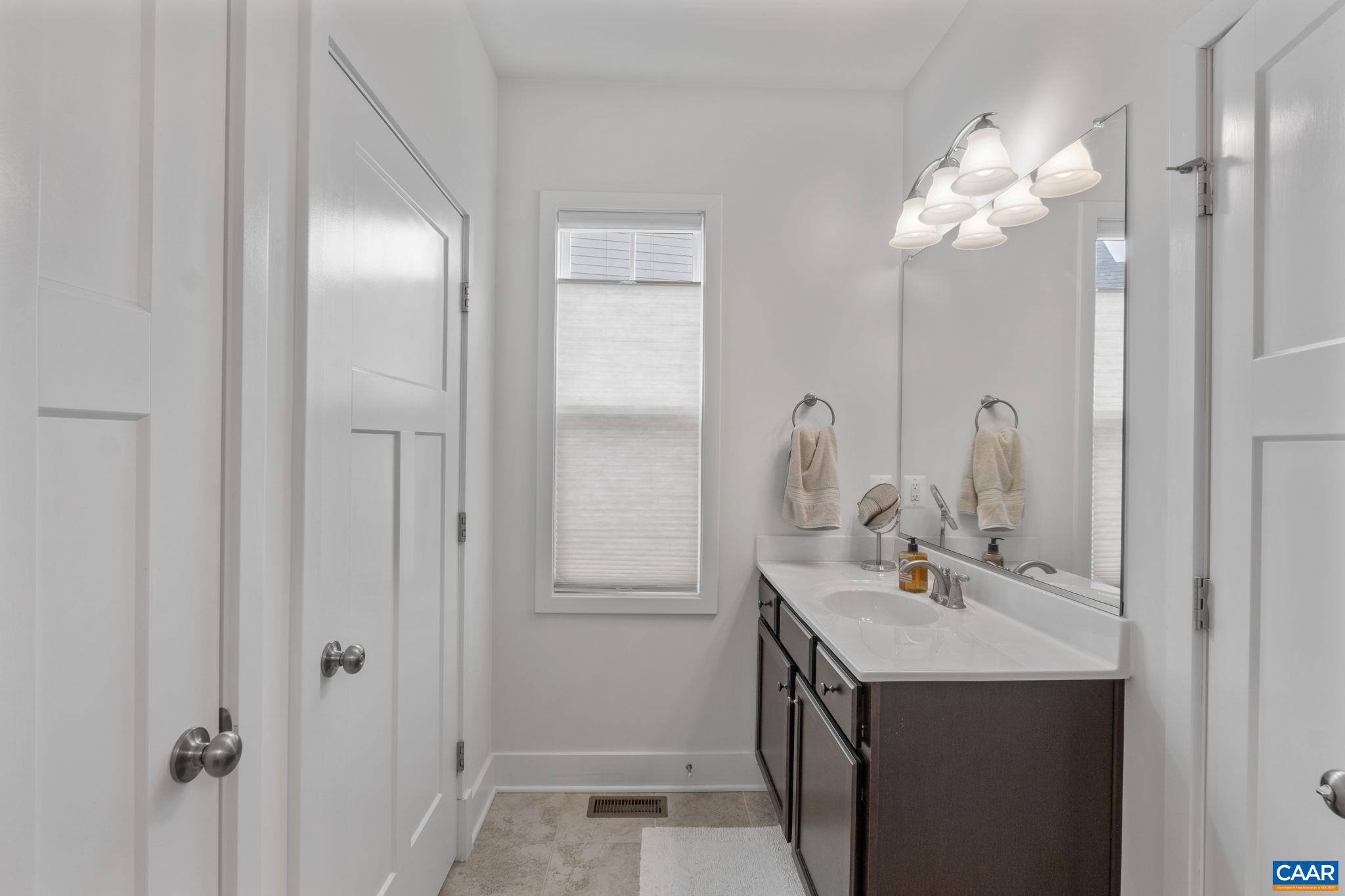 SPRING CREEK - Residential