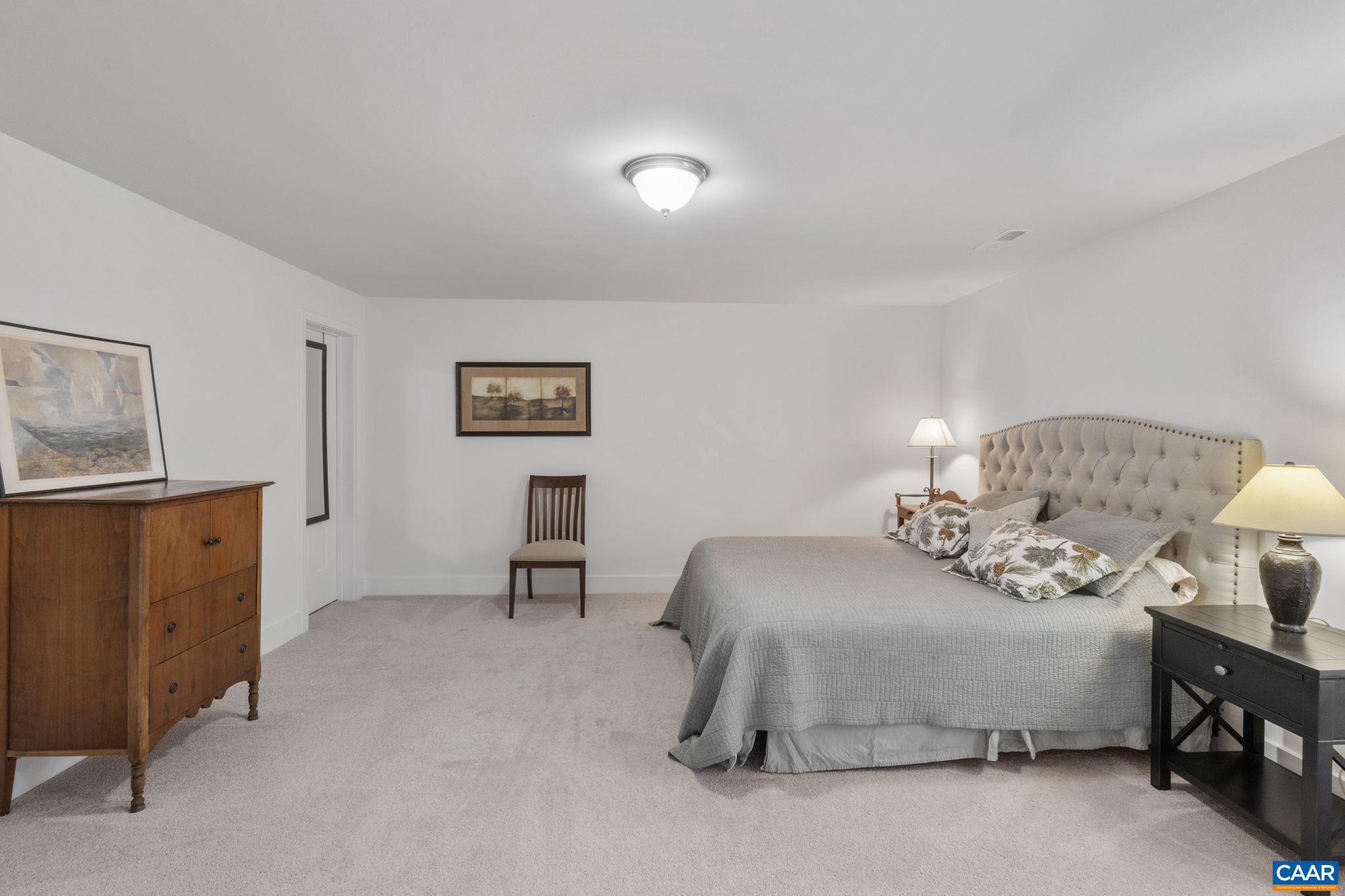 SPRING CREEK - Residential