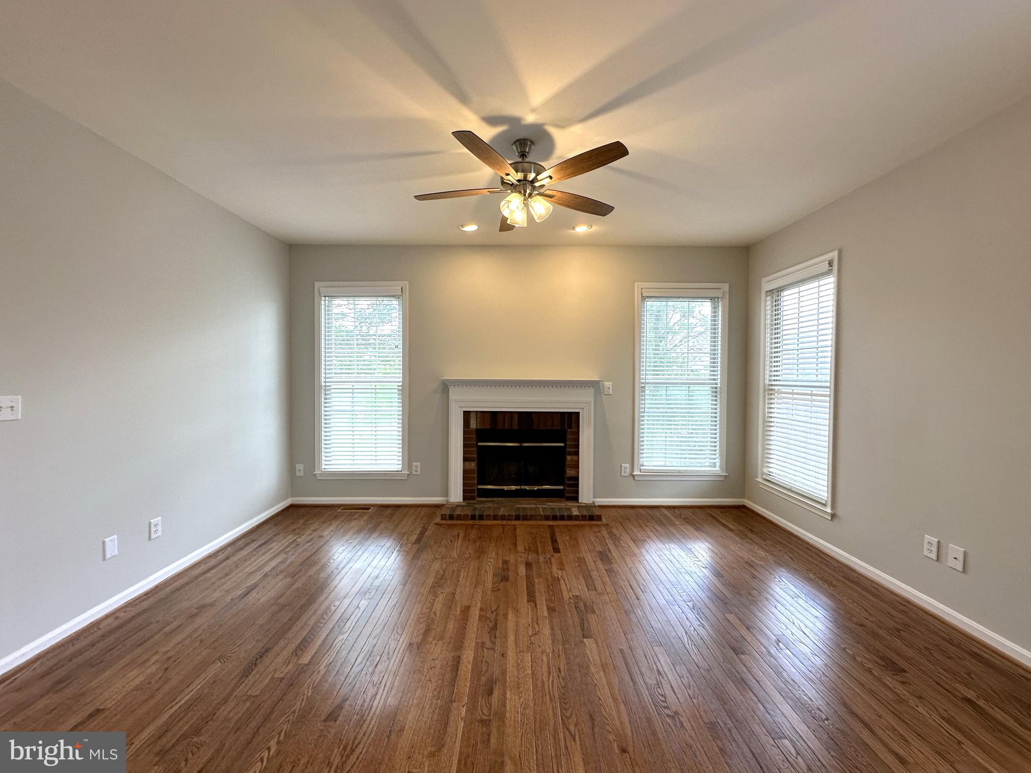 POTOMAC LAKES - Residential Lease