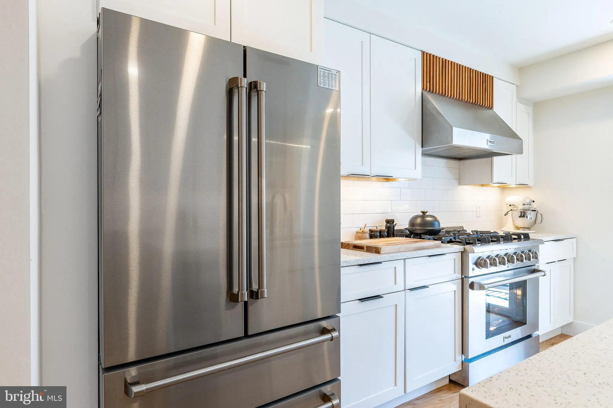 Philadelphia, Pennsylvania 19147, United States, 4 Bedrooms Bedrooms, ,6 BathroomsBathrooms,Residential,Contingent,133272