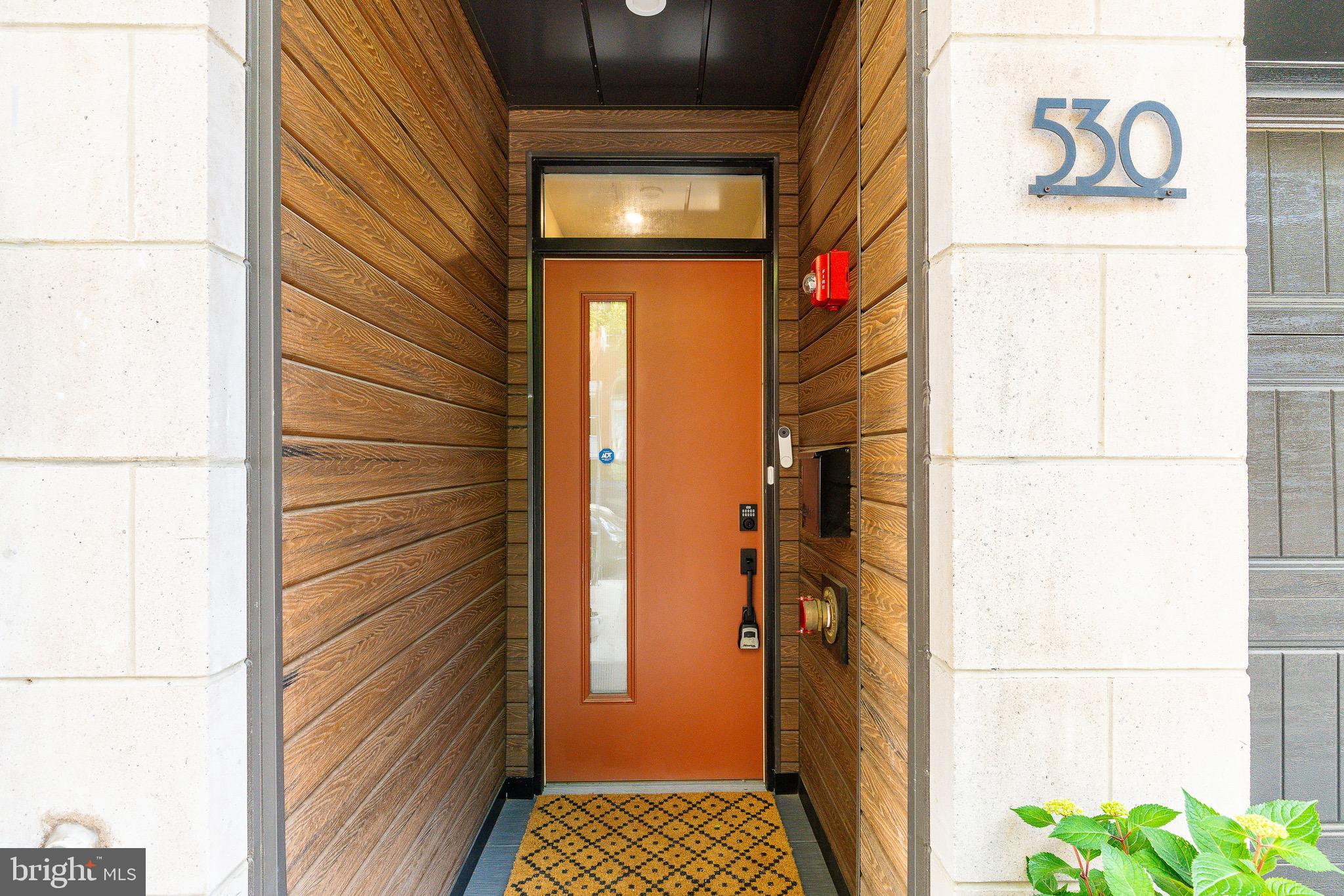 530 REED STREET 32