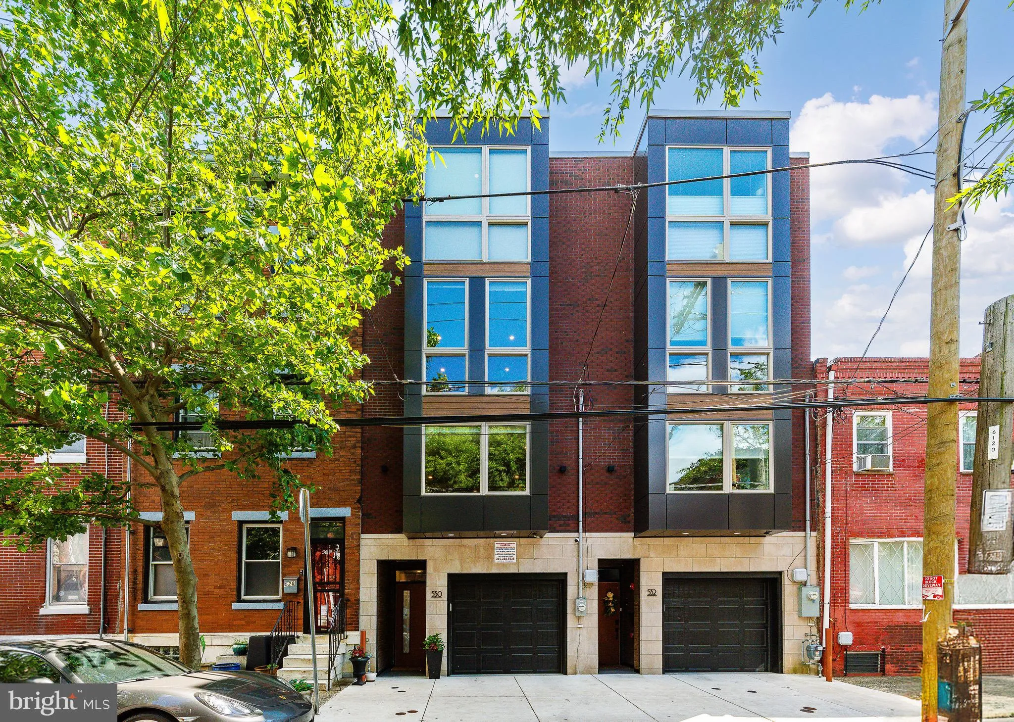 Philadelphia, Pennsylvania 19147, United States, 4 Bedrooms Bedrooms, ,6 BathroomsBathrooms,Residential,Contingent,133272