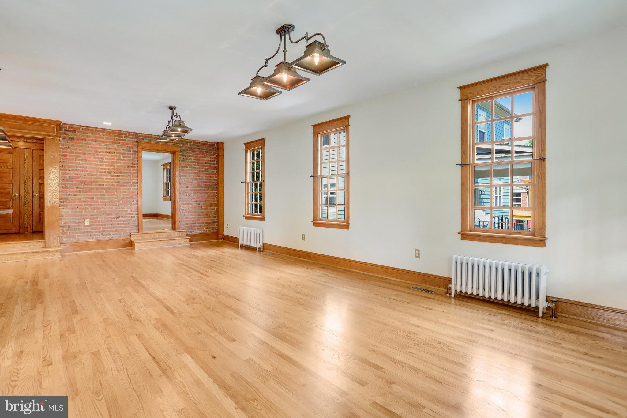 CHERRYDALE - Residential