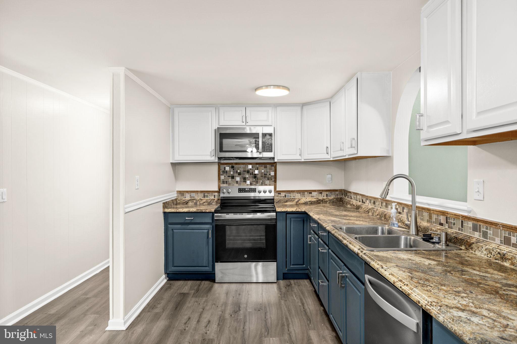 INDIANTOWN - Residential