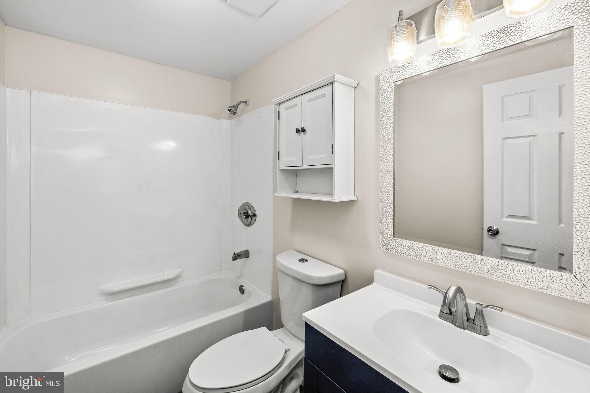 INDIANTOWN - Residential