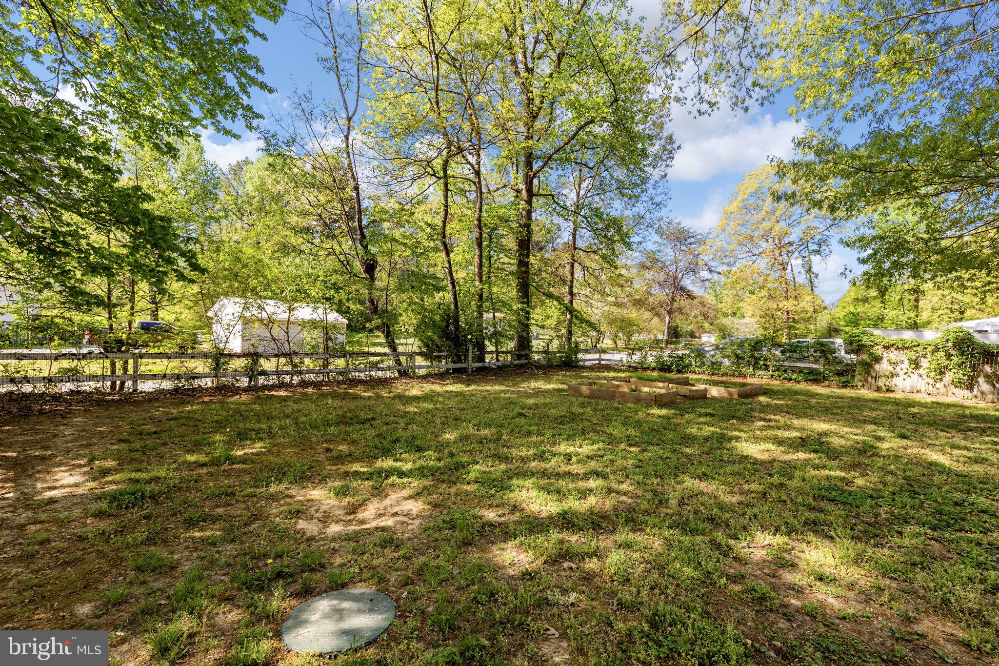 INDIANTOWN - Residential