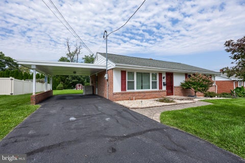 Homes For Sale - 520 Lincoln Avenue<br/> Lancaster County, EPHRATA, PA 17522
