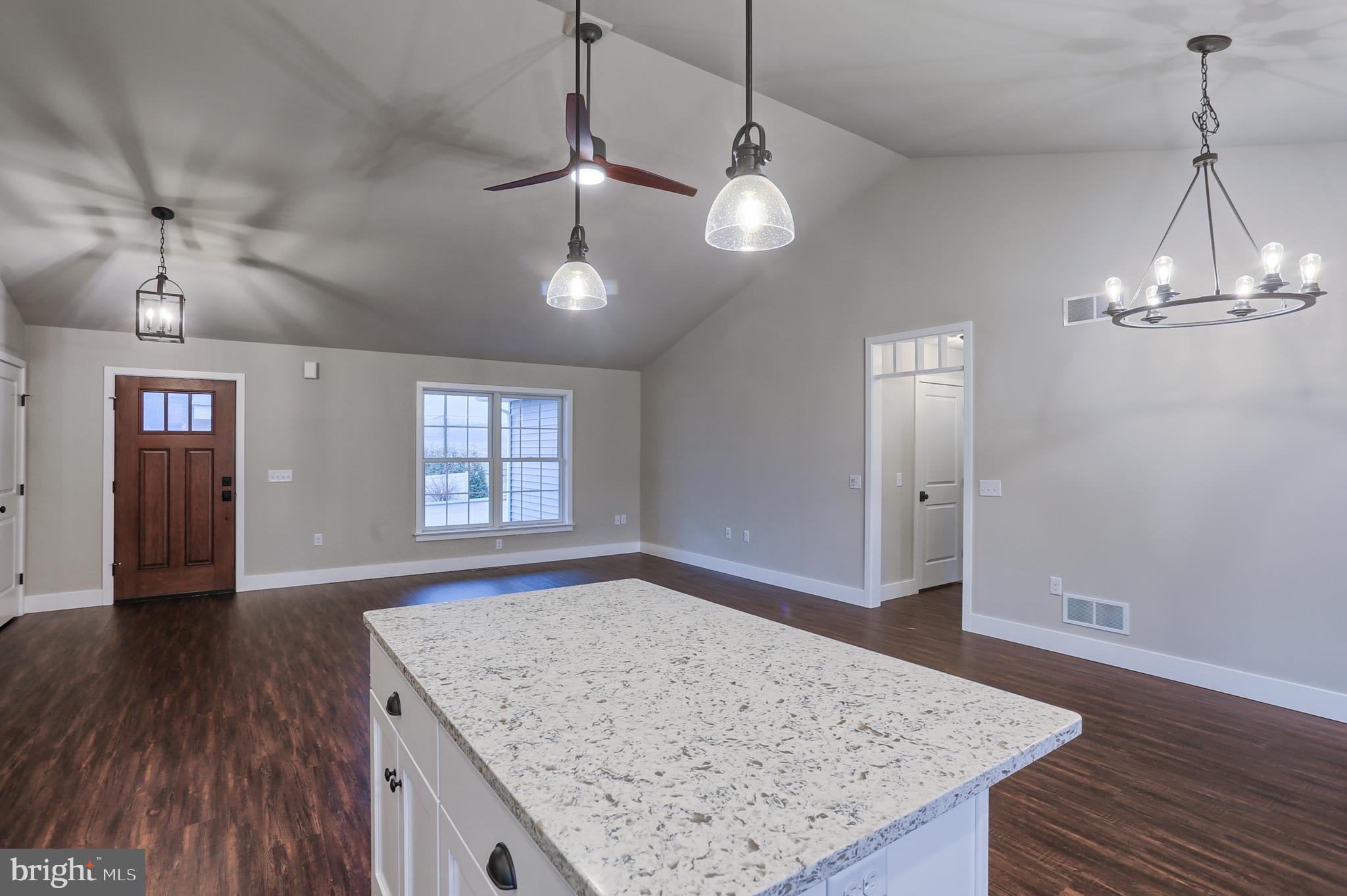 THE ESTATES AT HEARTHSIDE - Residential