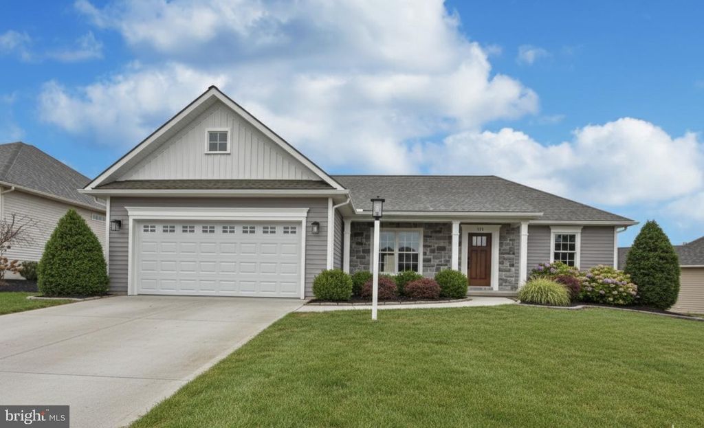 Photo of 16 Rolling Meadow Road, LEBANON, PA 17046 (MLS # PALN2018186)