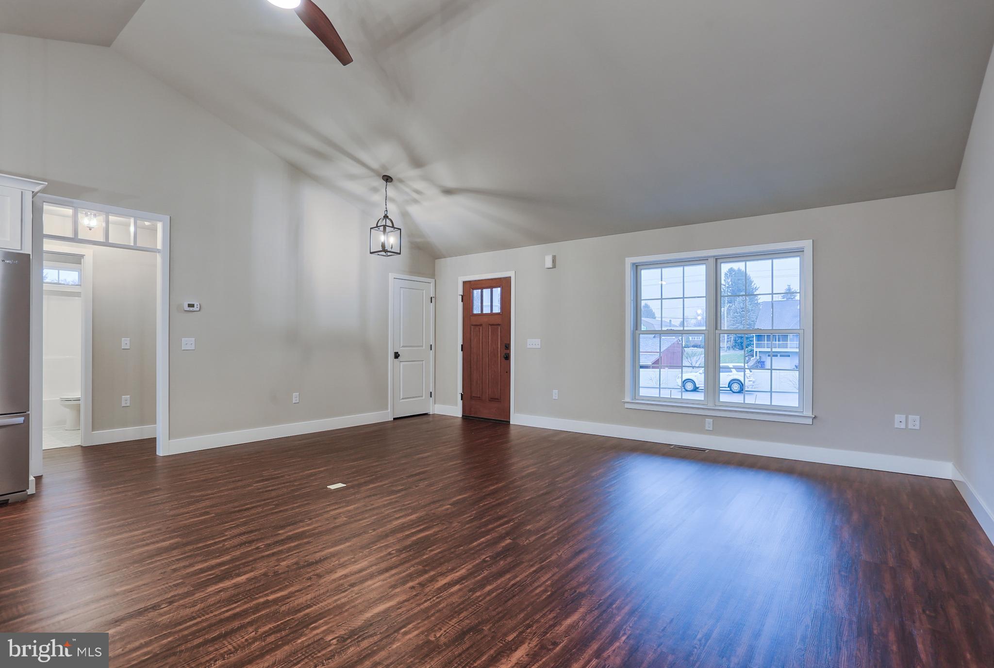 THE ESTATES AT HEARTHSIDE - Residential