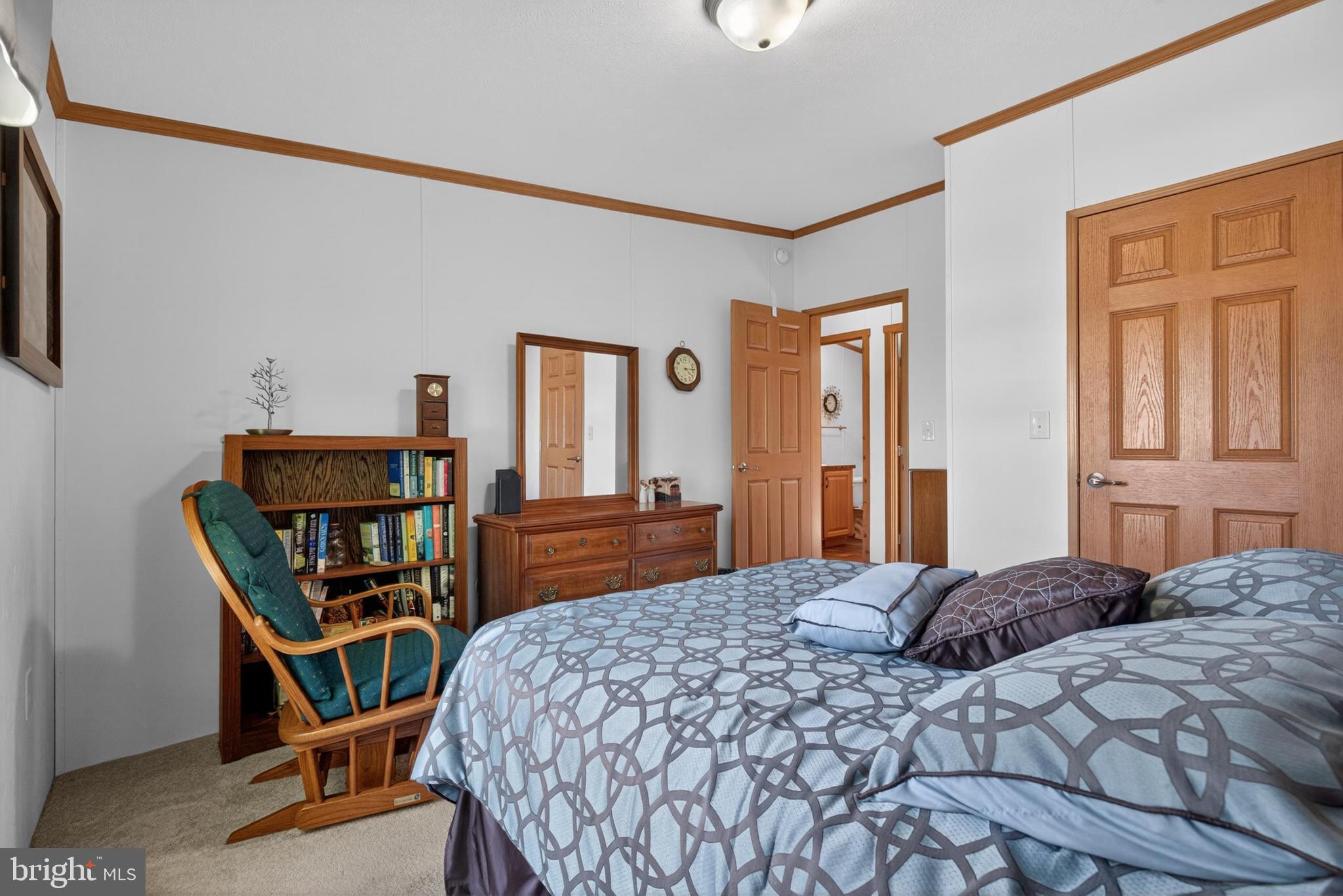 GOLDENVILLE ESTATES - Residential