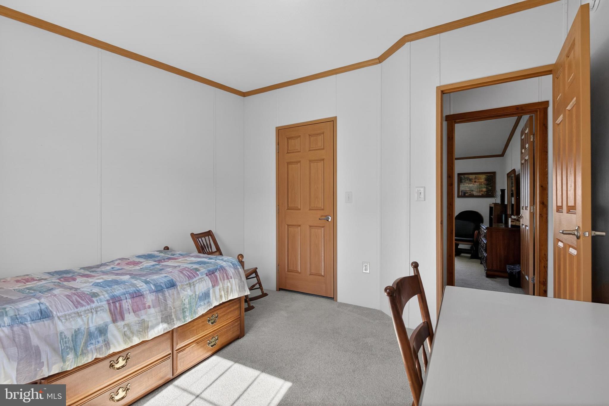 GOLDENVILLE ESTATES - Residential