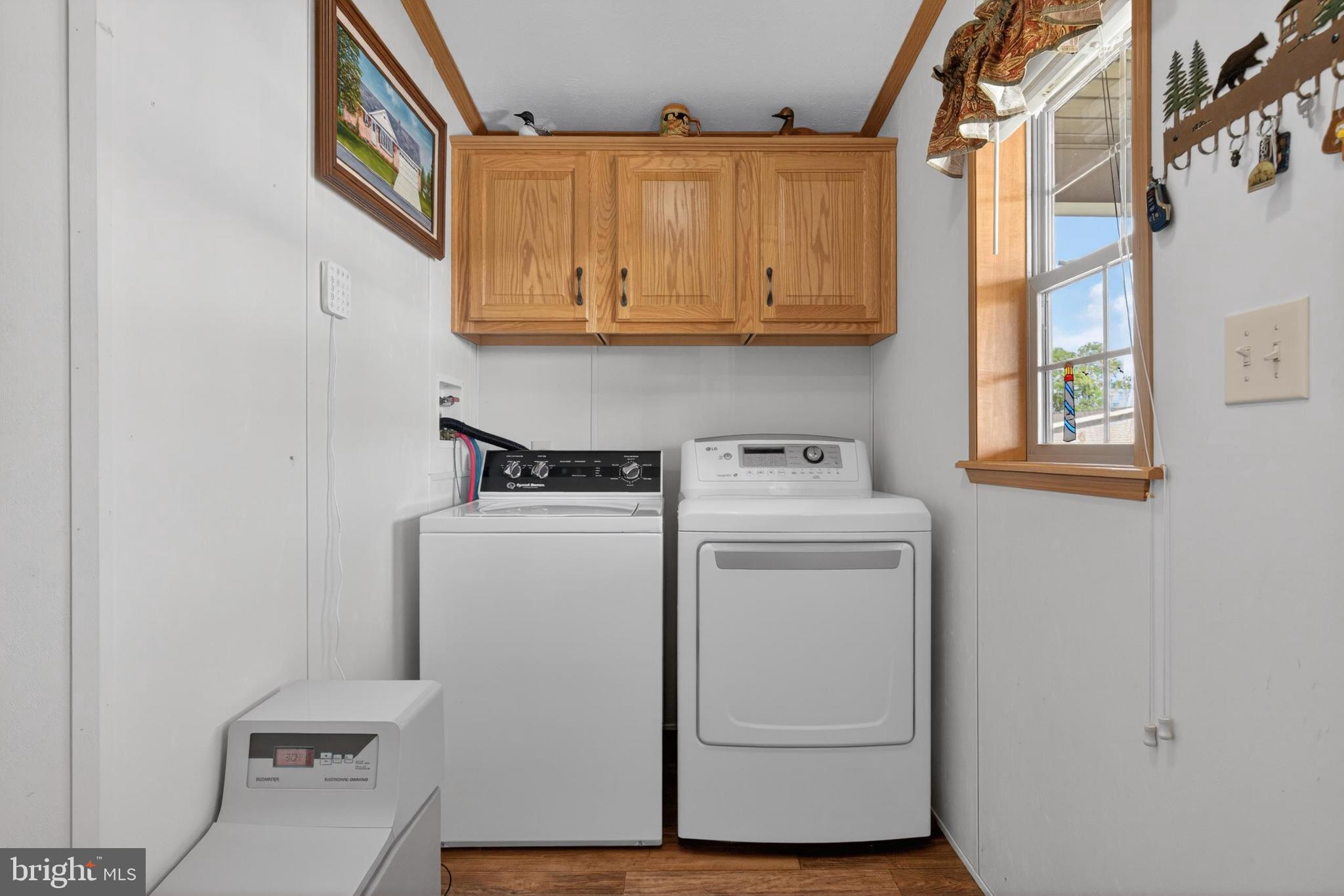GOLDENVILLE ESTATES - Residential