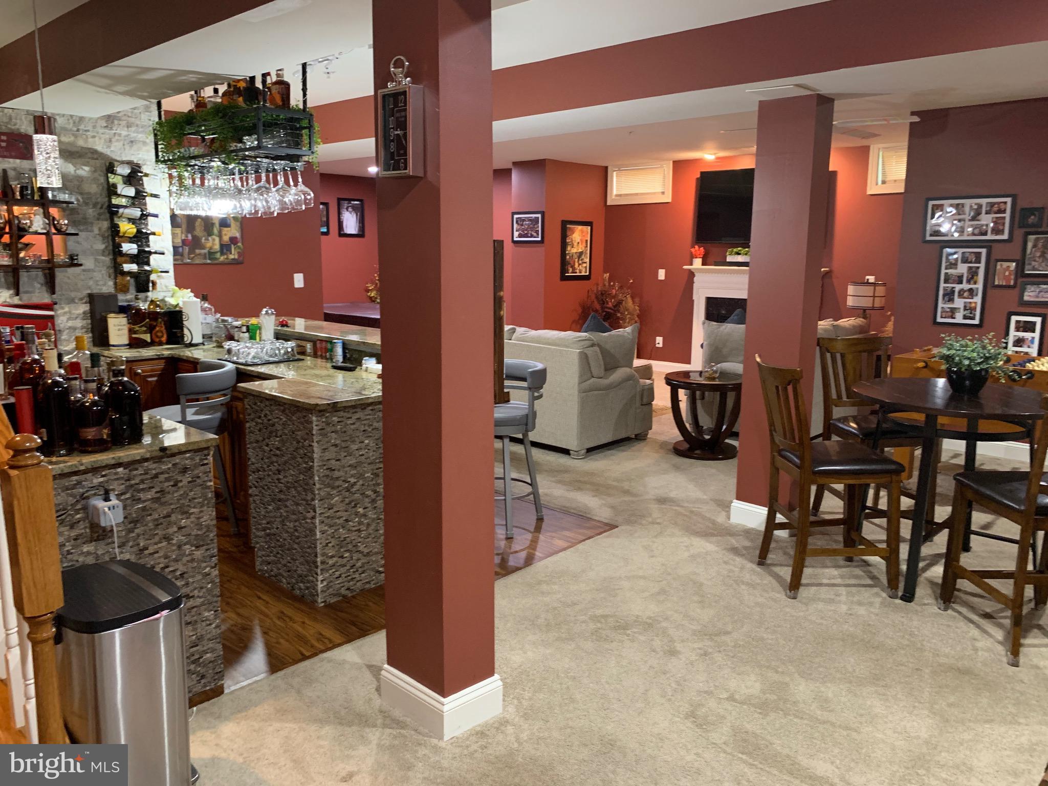 COLLINGBROOK - Residential