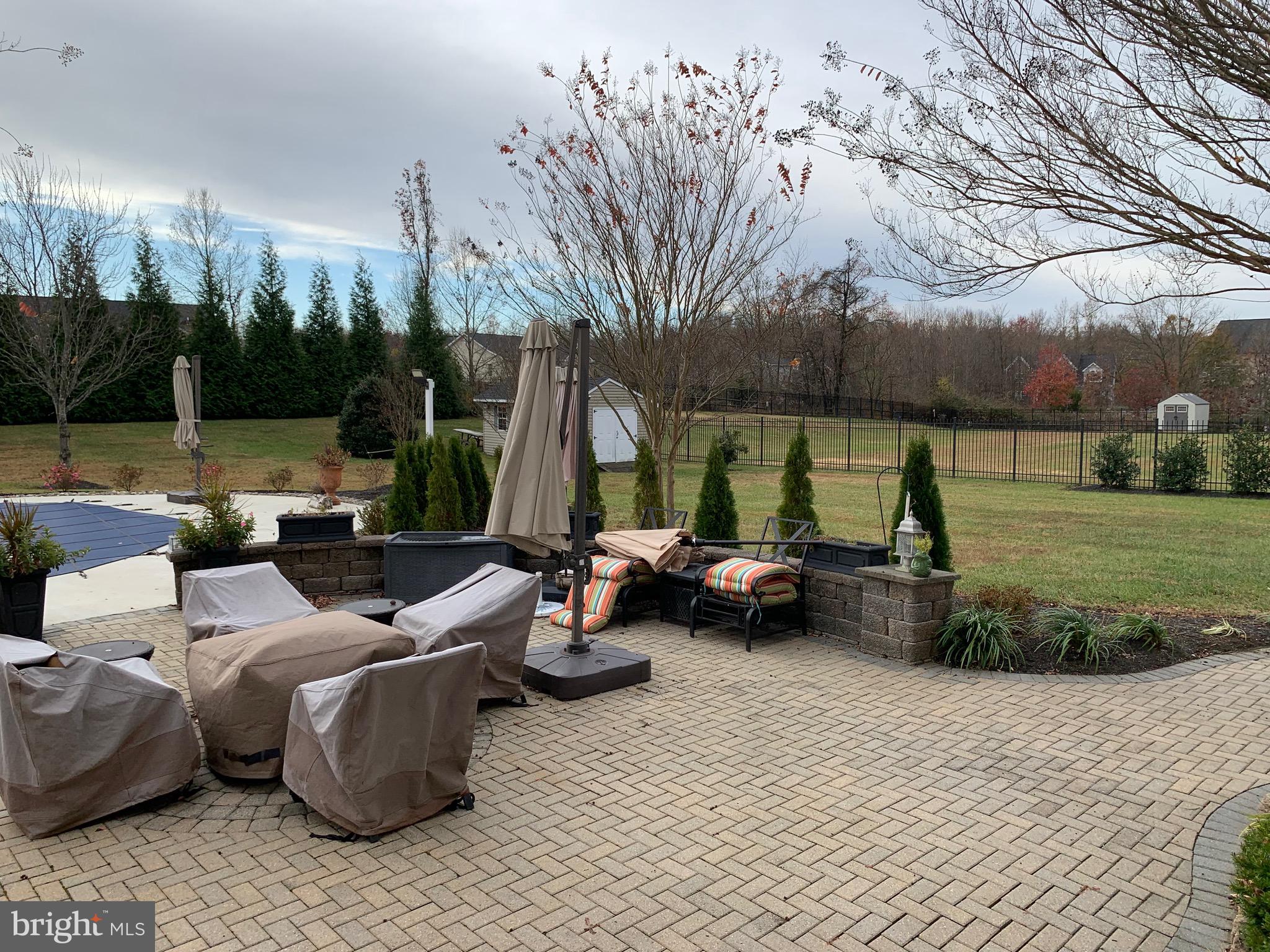 COLLINGBROOK - Residential