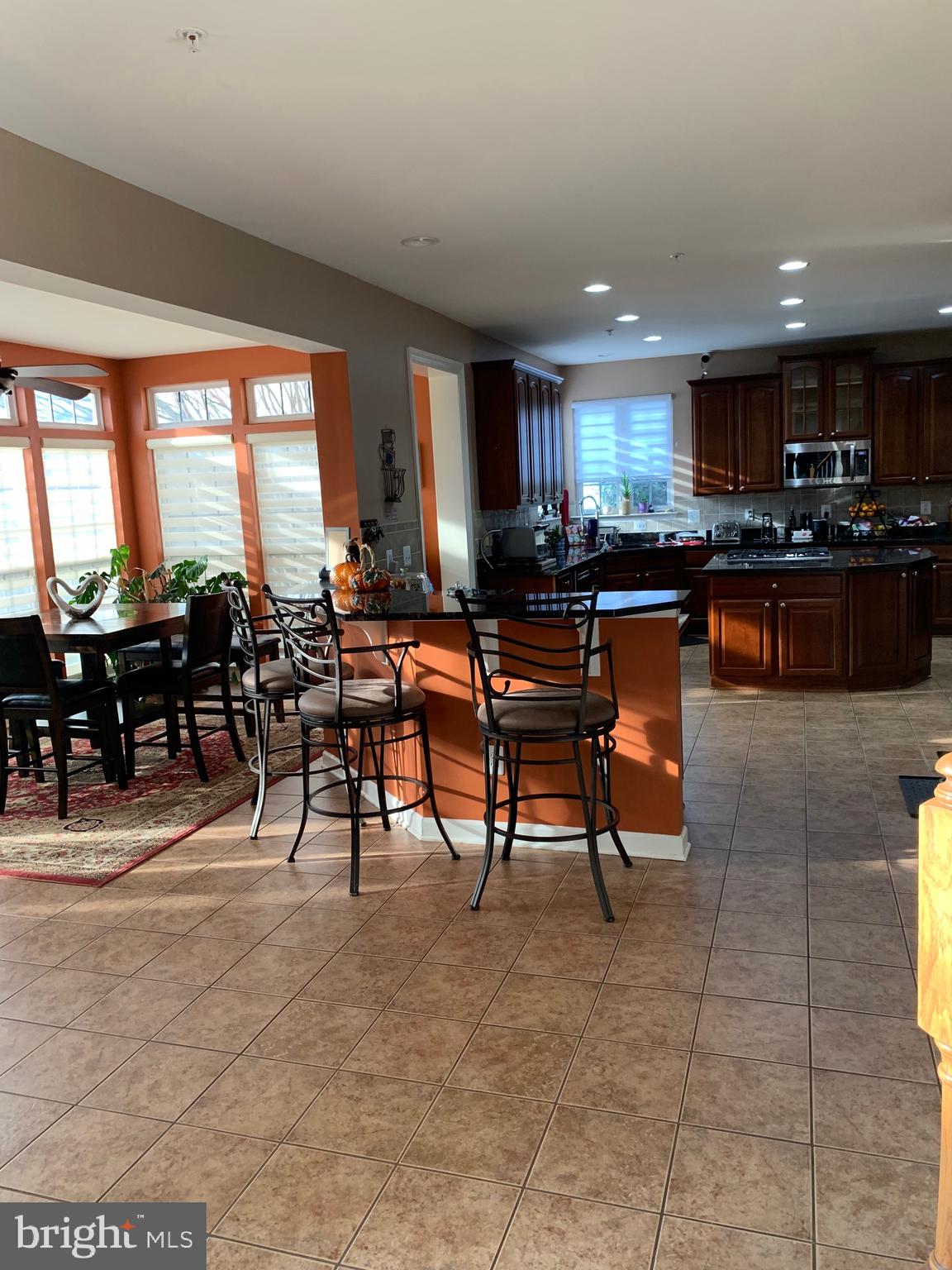 COLLINGBROOK - Residential