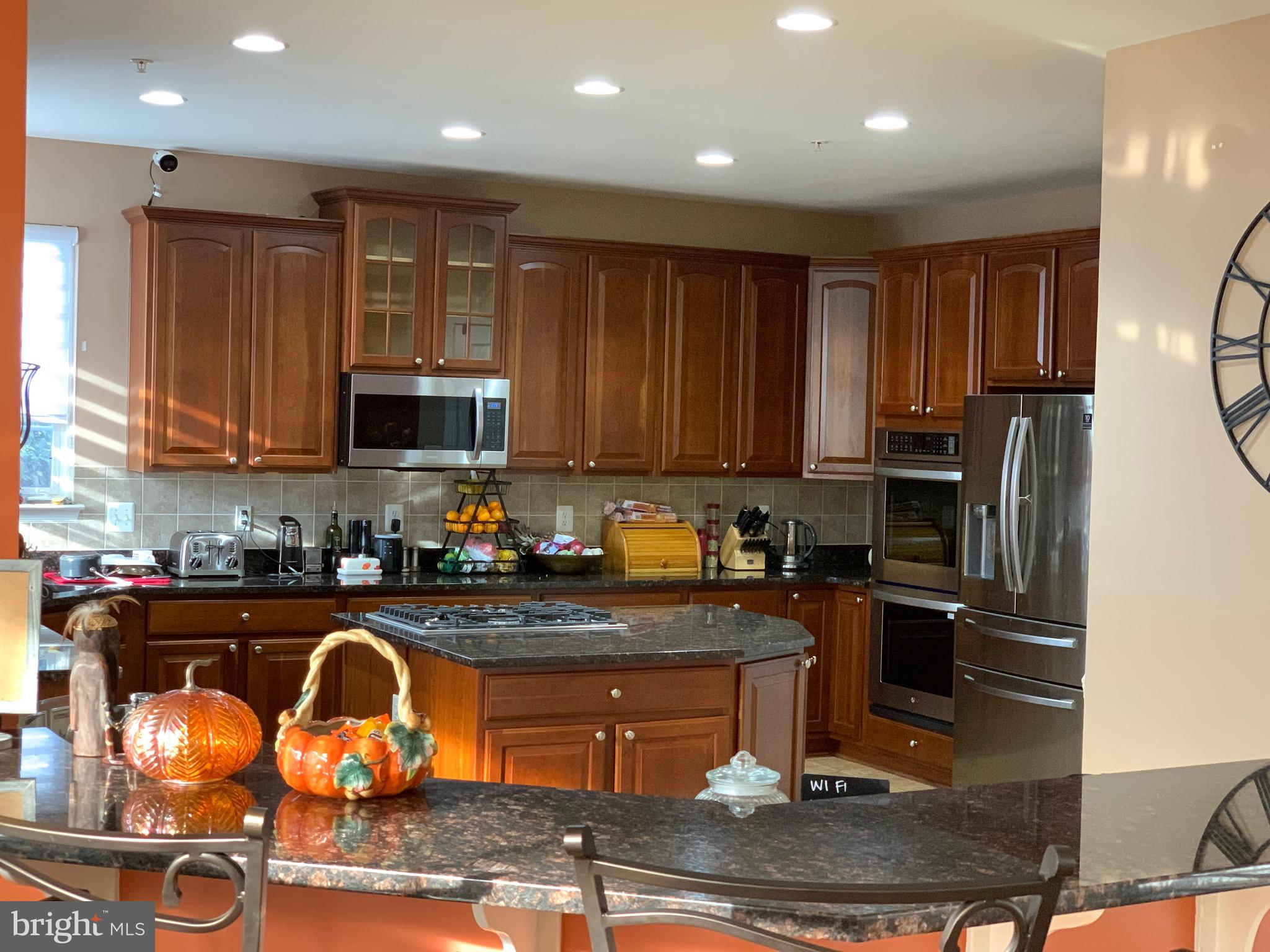 COLLINGBROOK - Residential