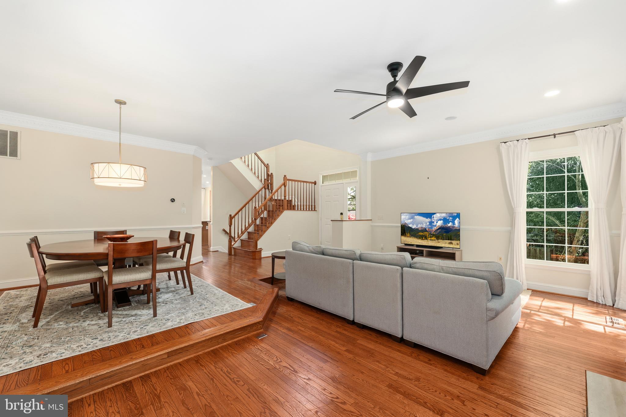 1366 PARK GARDEN LANE