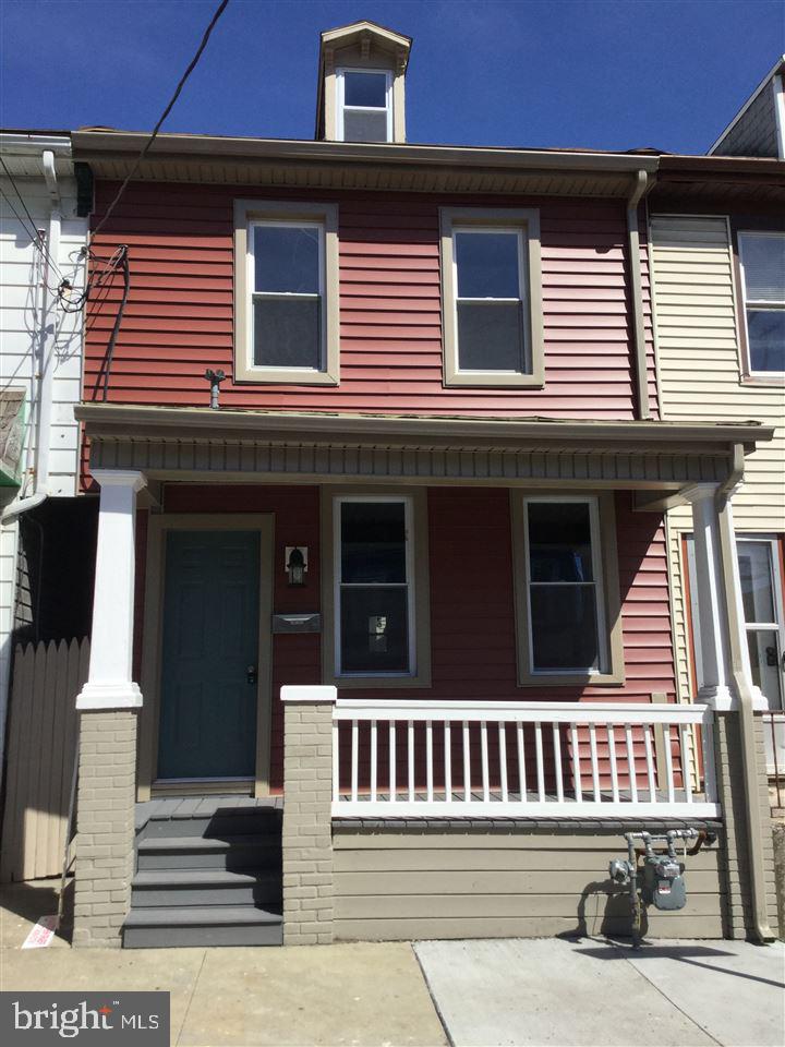 Stylish remodel in S. Lebanon neighborhood features 3 BRs 1.5 bath & OFF STREET PARKING. Kitchen w/ White Shaker Cabinets and new appliances. Spacious 2nd Floor Laundry off of modern bath with double sinks and tiled shower. Bedrooms are private with fresh clean wall to wall carpets. Forced Air gas furnace & new central air too!