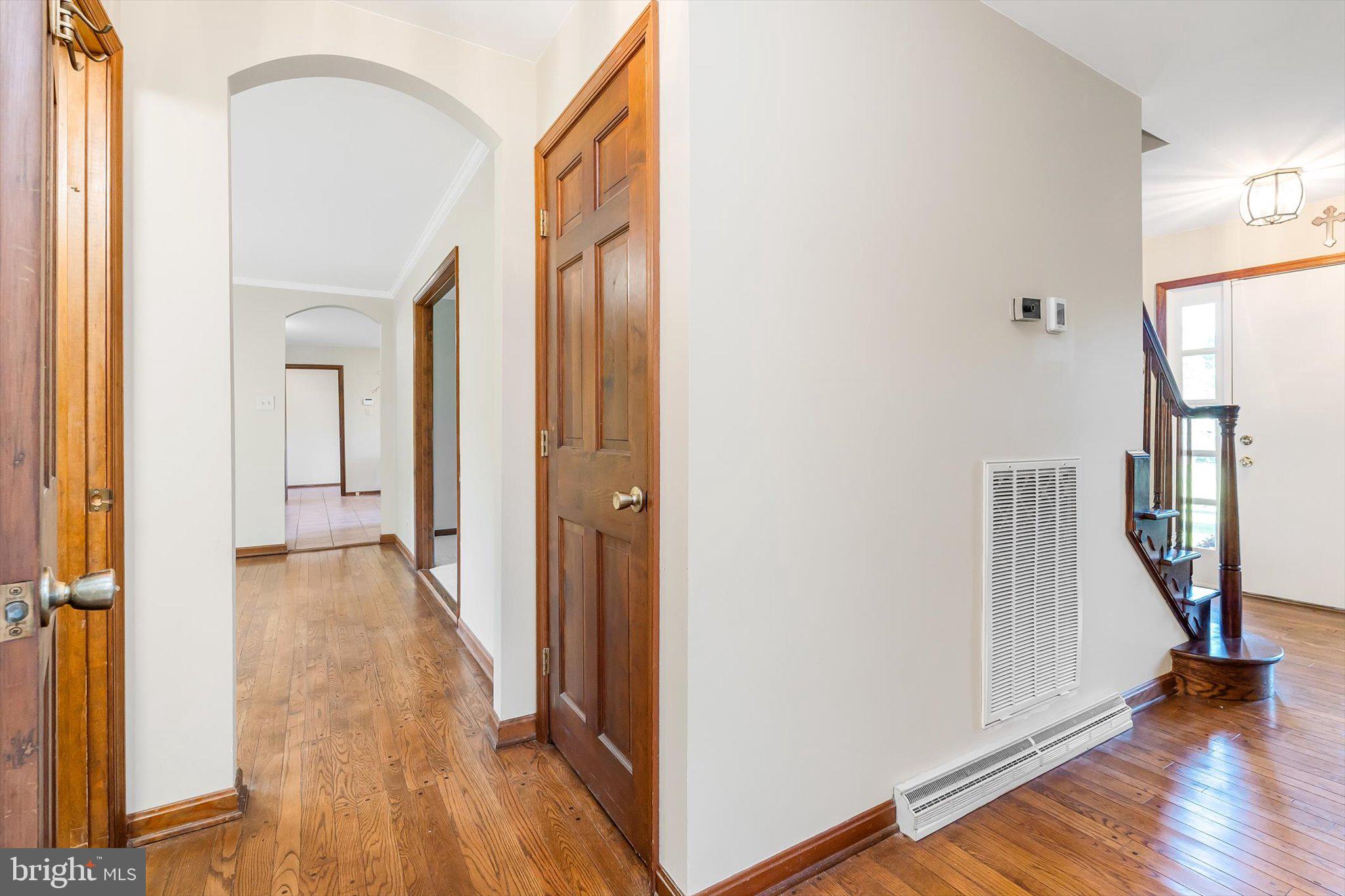 WILLOWDALE - Residential