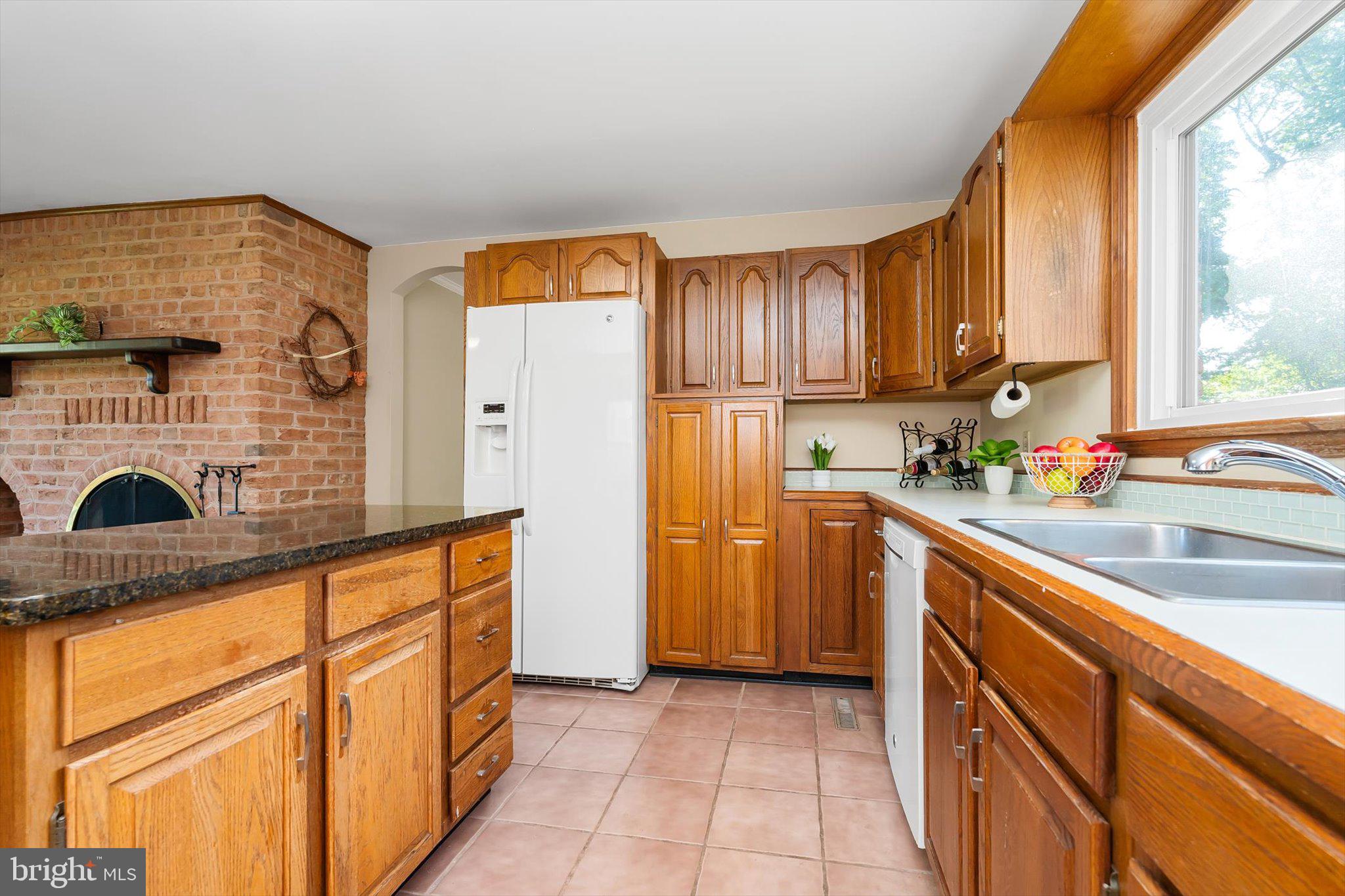 WILLOWDALE - Residential