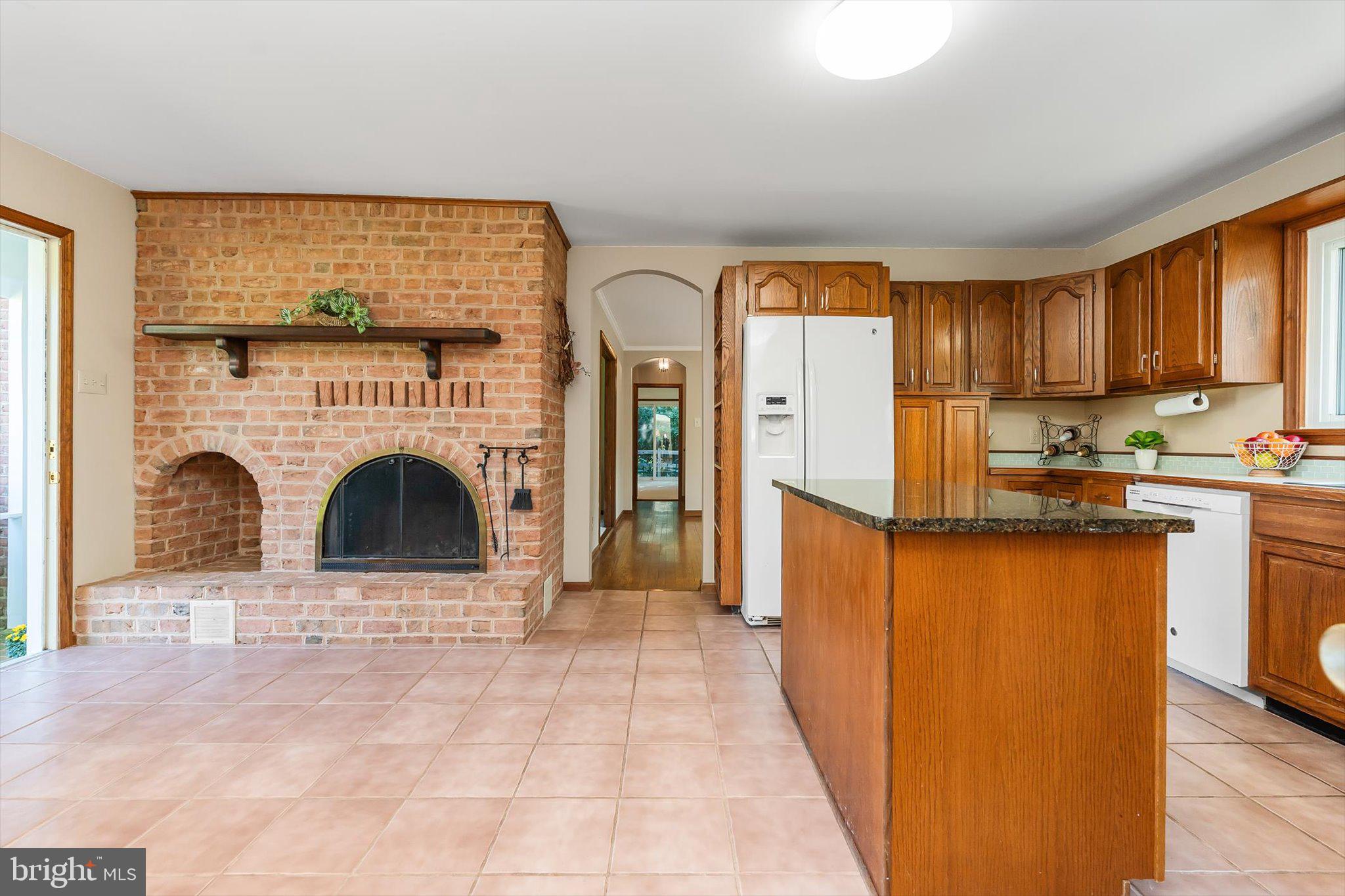 WILLOWDALE - Residential