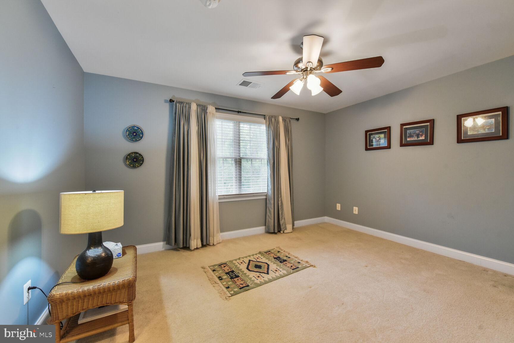 SOUTH RIDING - Residential