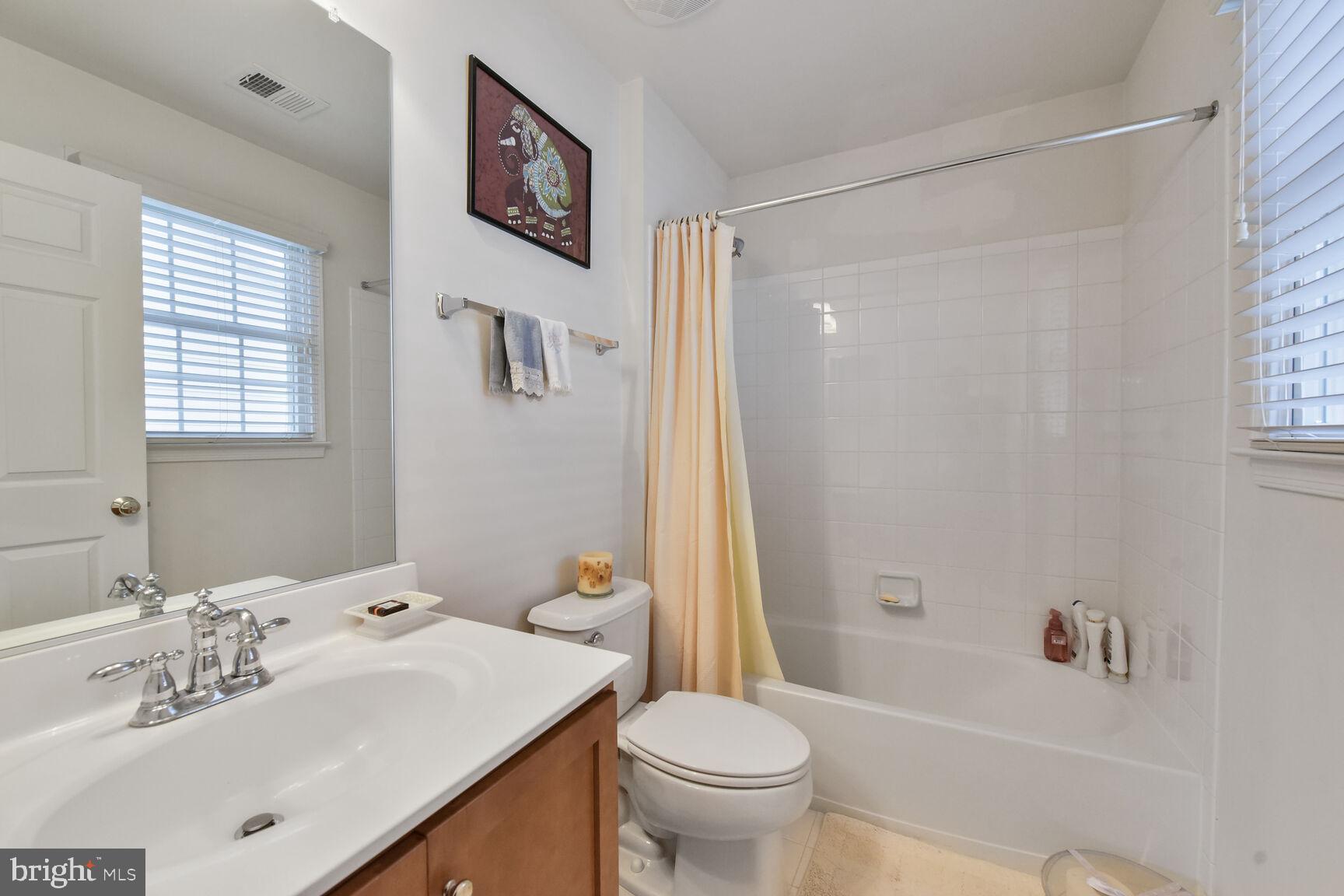 SOUTH RIDING - Residential