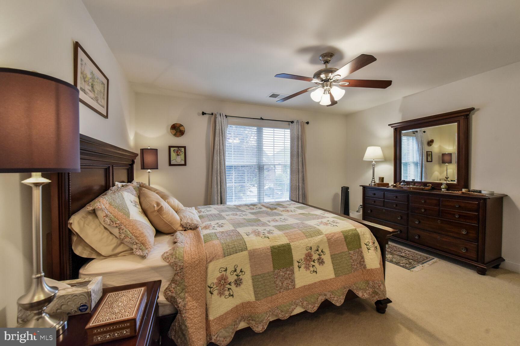 SOUTH RIDING - Residential