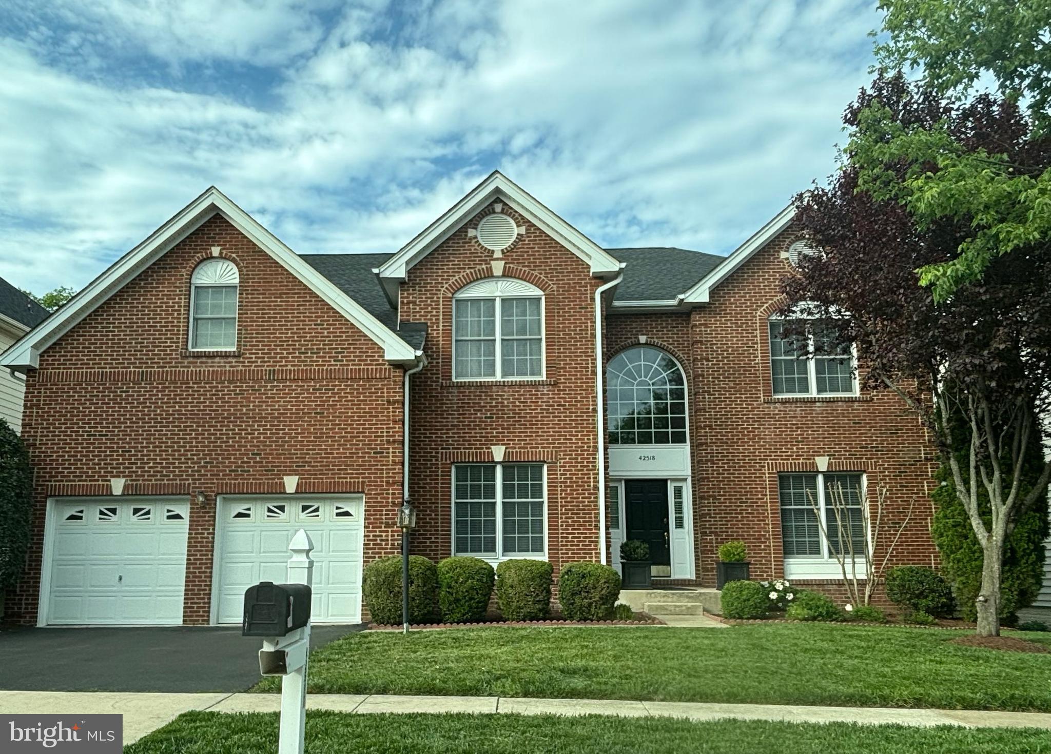 SOUTH RIDING - Residential