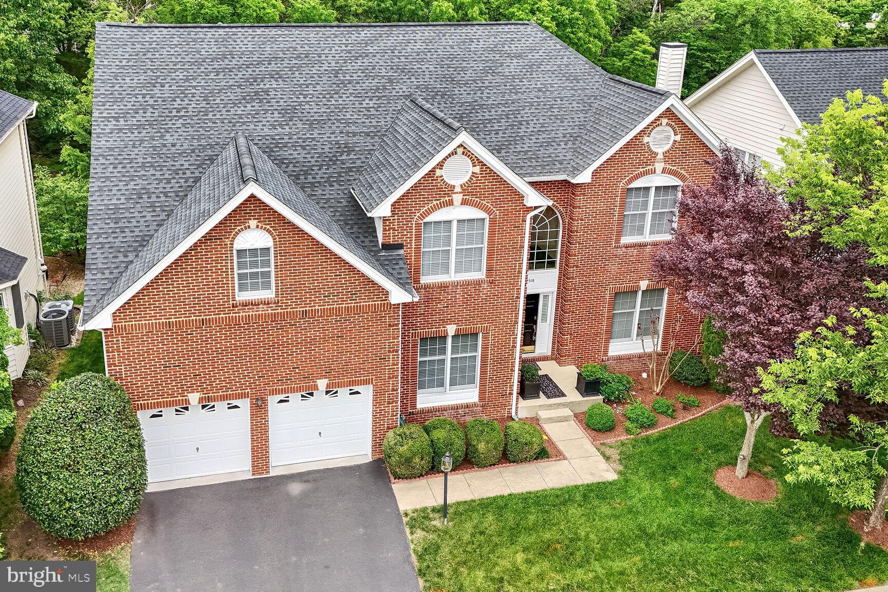 SOUTH RIDING - Residential