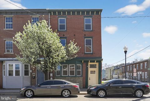 122 N KING STREET GLOUCESTER CITY NJ 08030