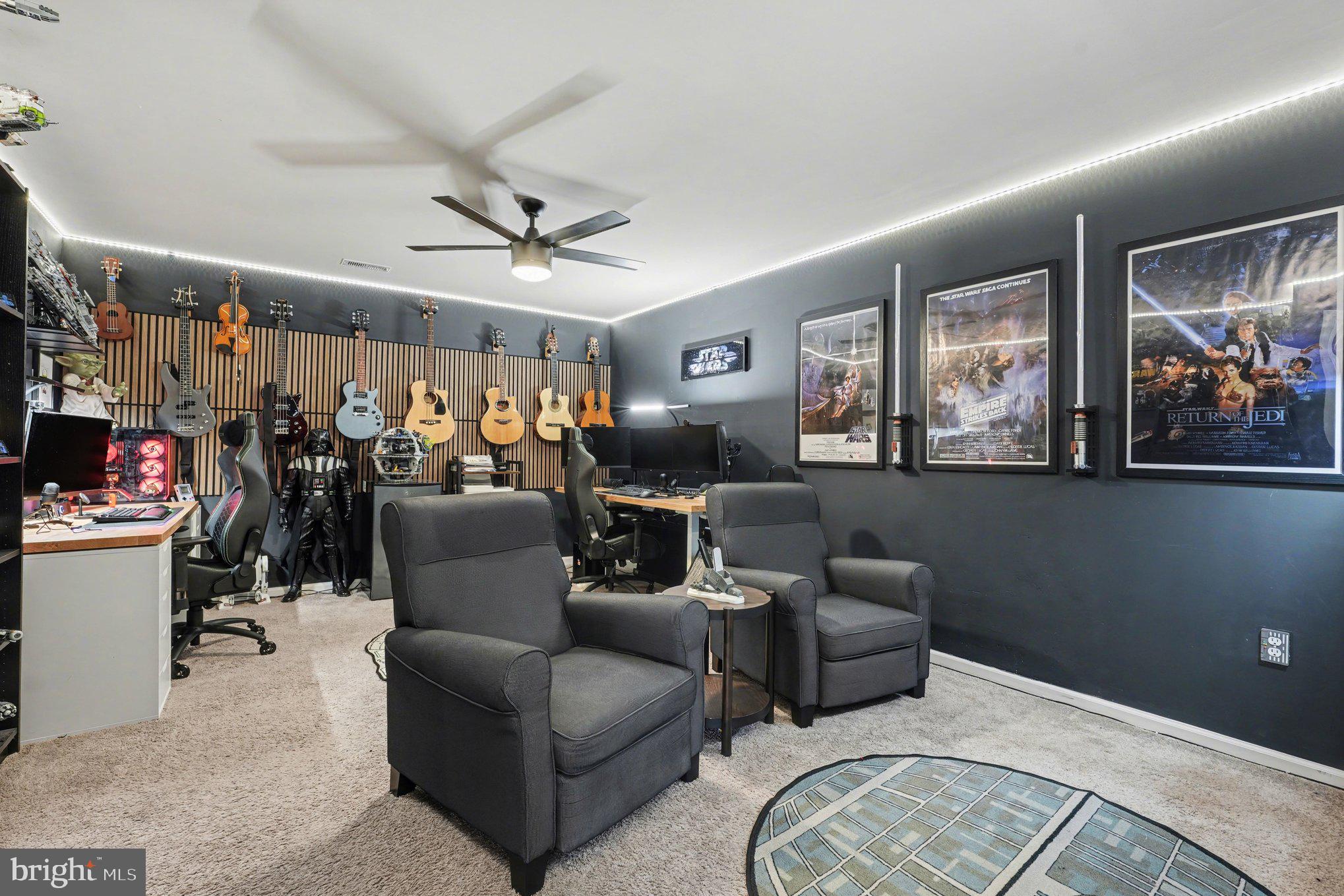 CHAPEL RIDGE - Residential