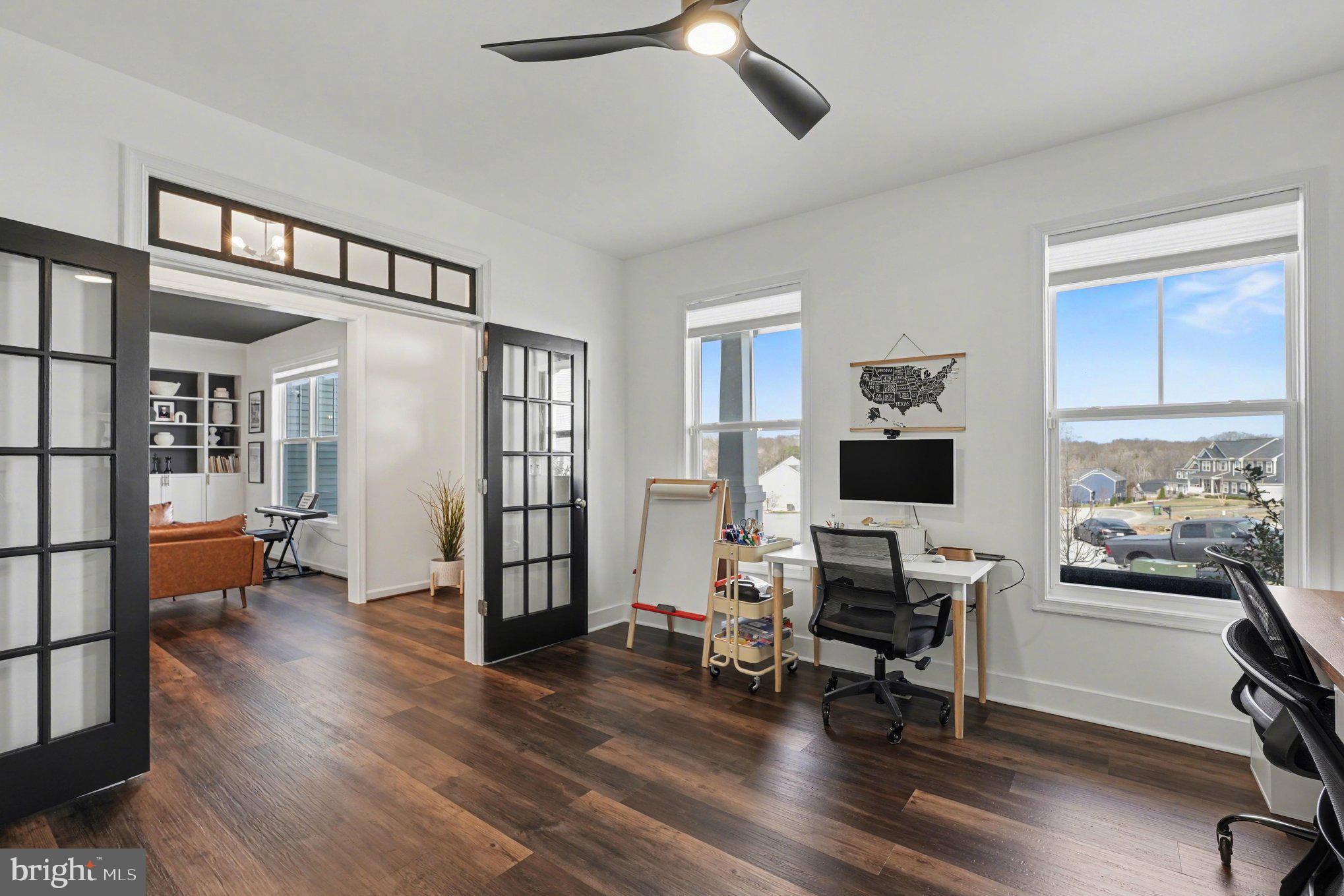 CHAPEL RIDGE - Residential