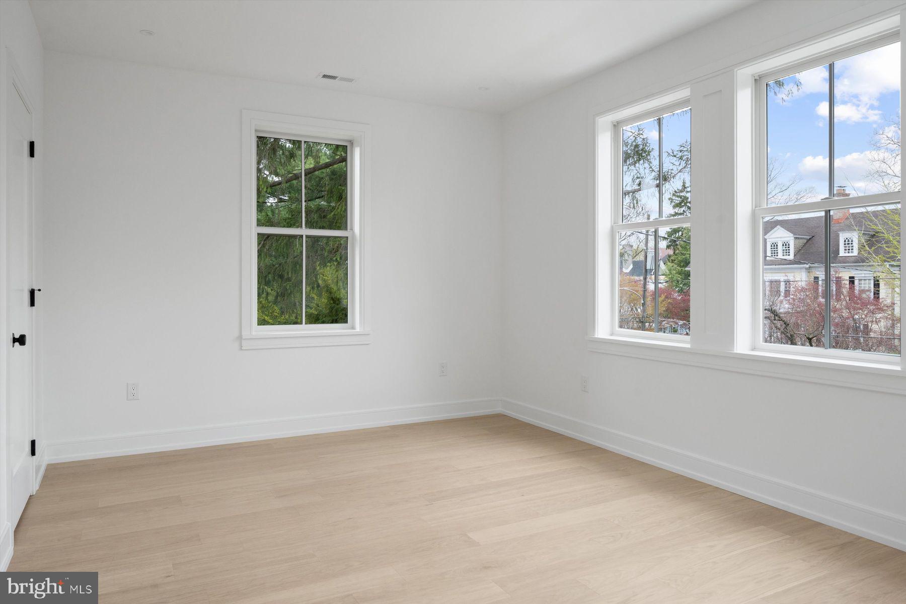 MT AIRY (WEST) - Residential