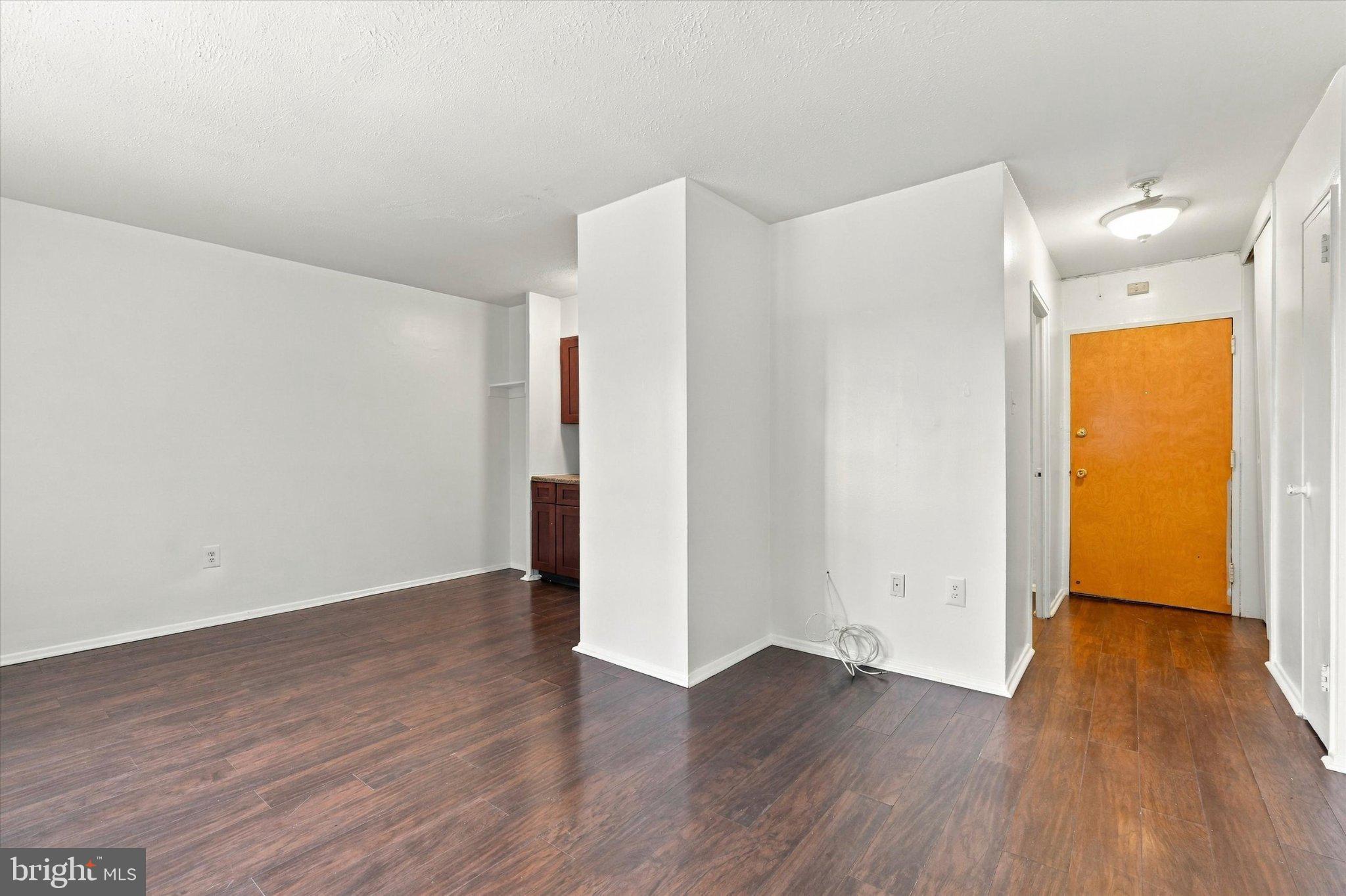 2101 CHESTNUT STREET 502