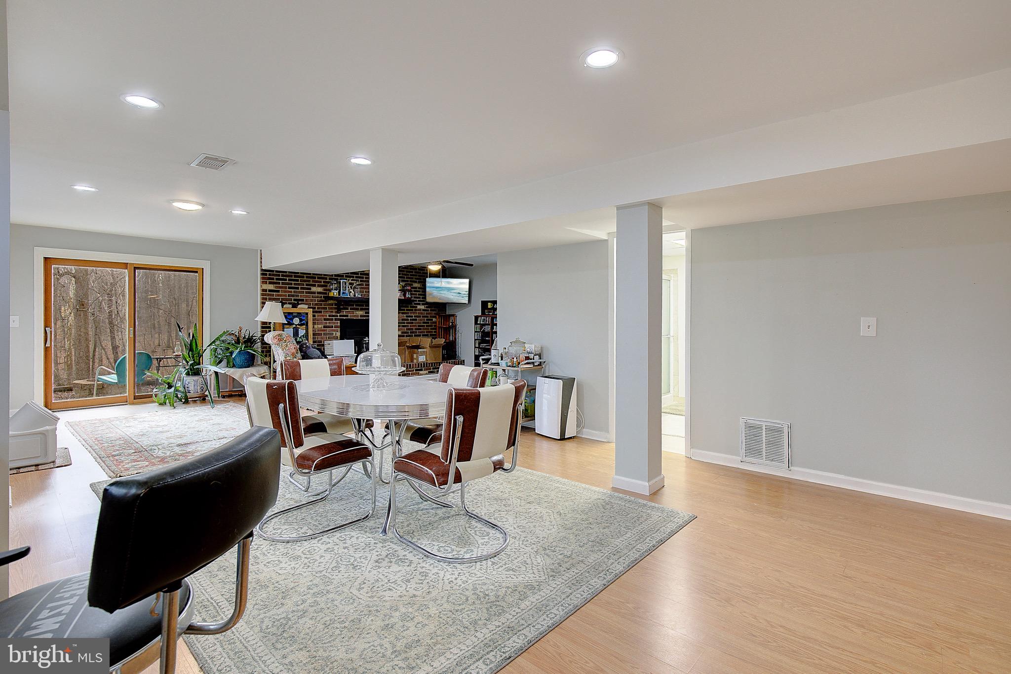 DUNKIRK WOODS - Residential