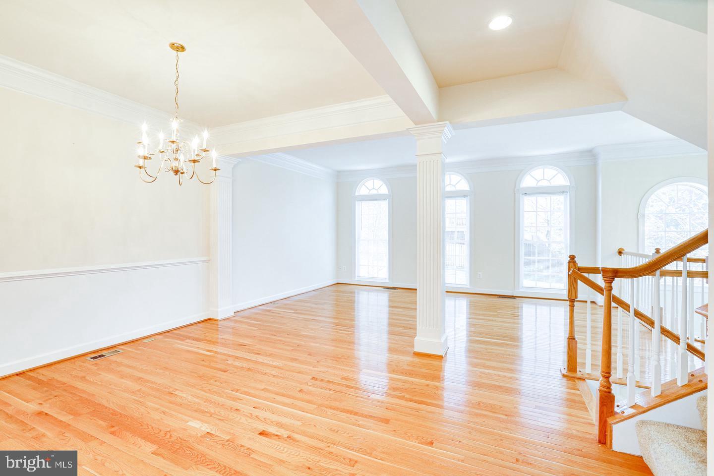 ASHTON COMMONS - Residential Lease