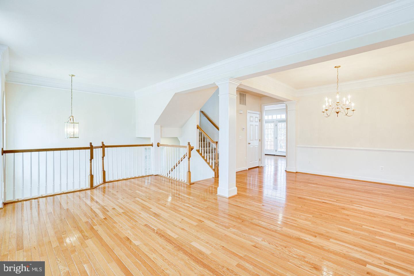 ASHTON COMMONS - Residential Lease