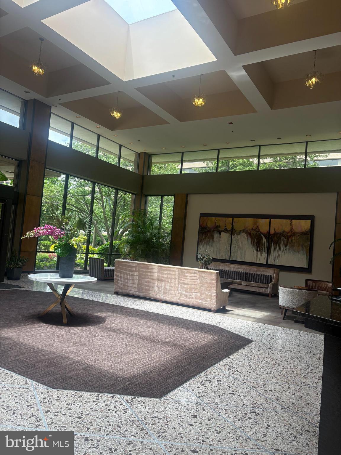 SKYLINE - Residential Lease