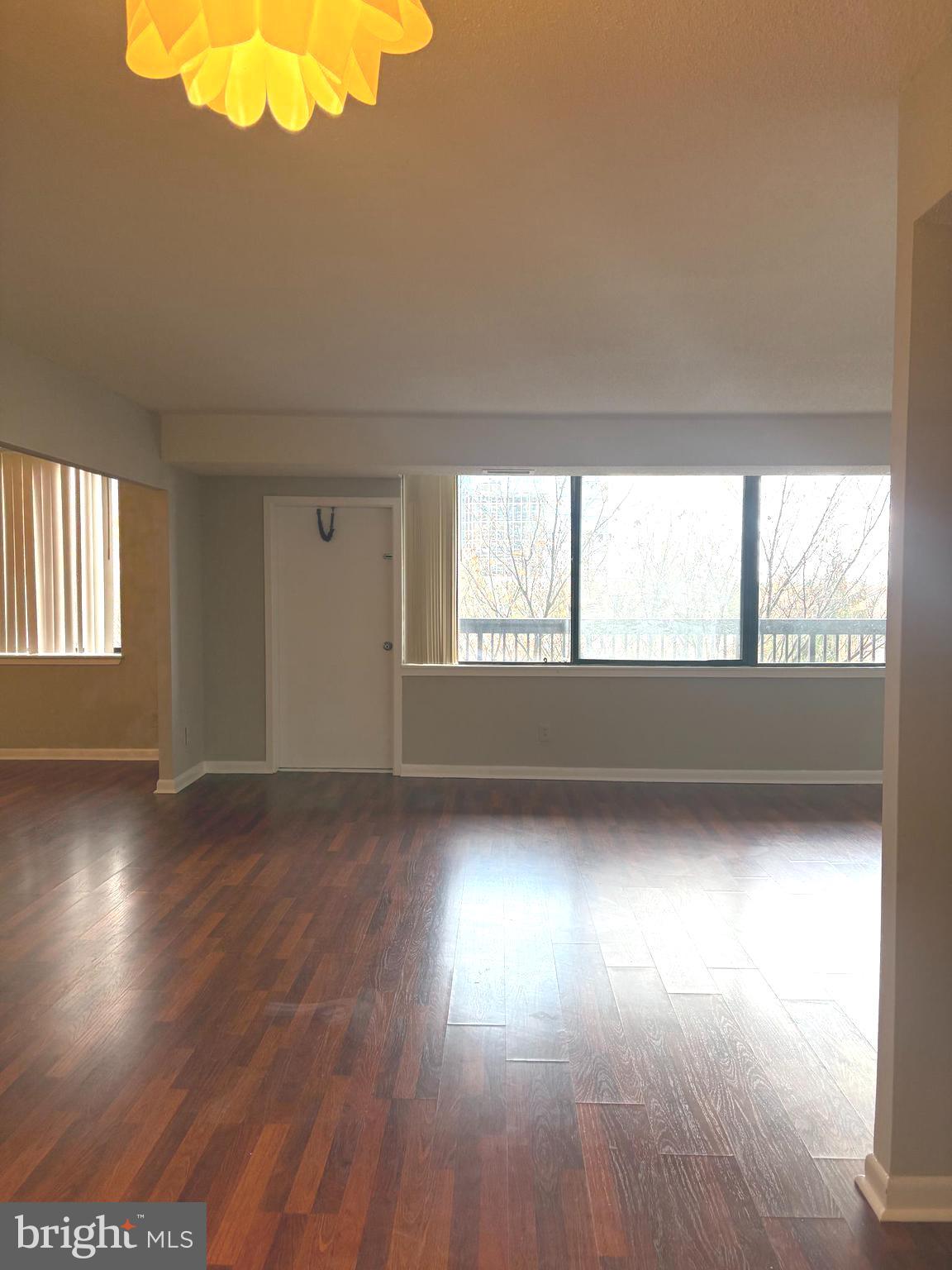 SKYLINE - Residential Lease