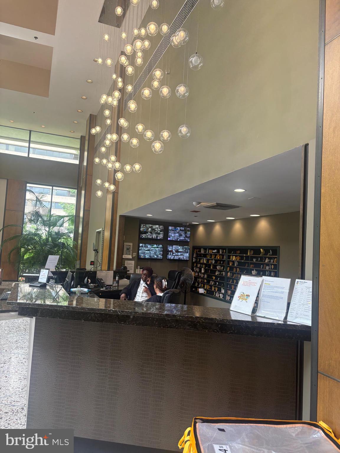 SKYLINE - Residential Lease