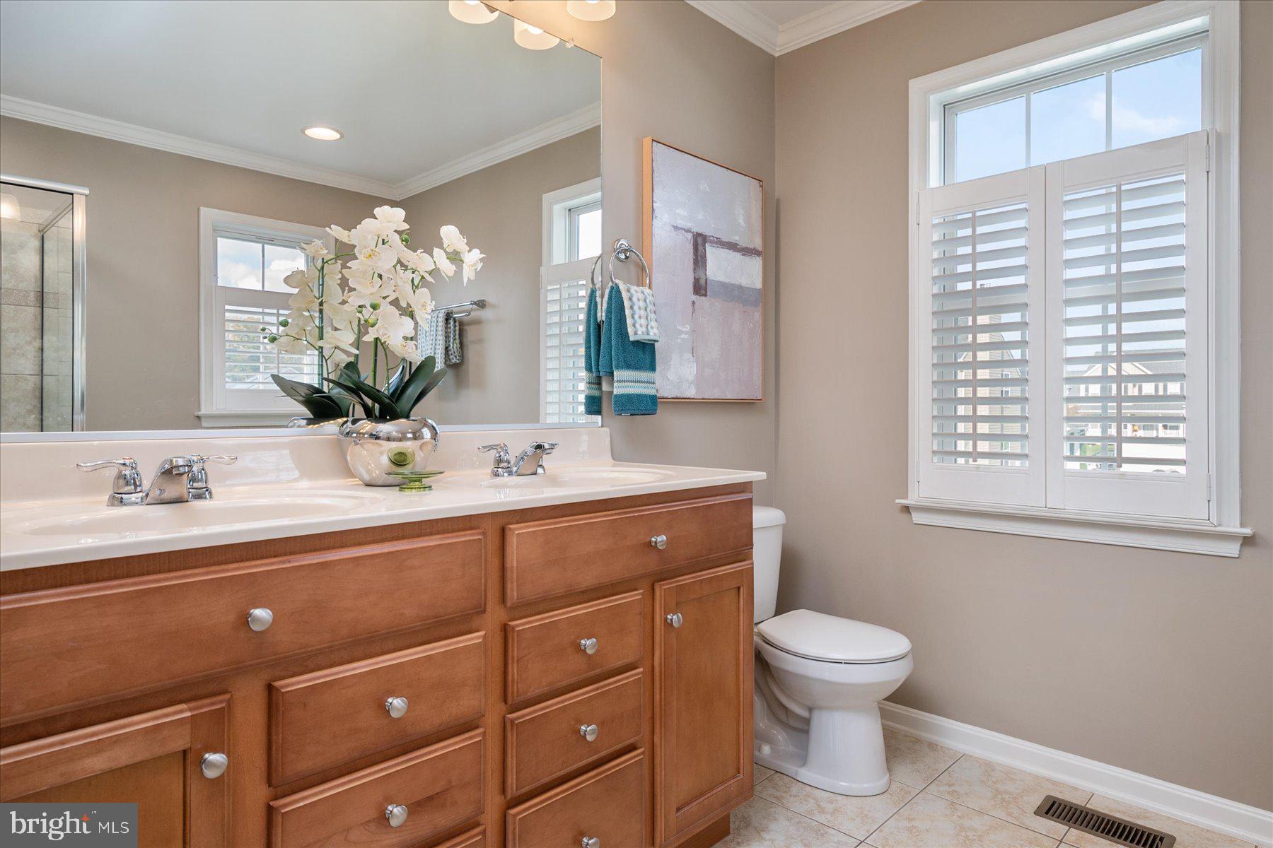 NORTH BROOK - Residential