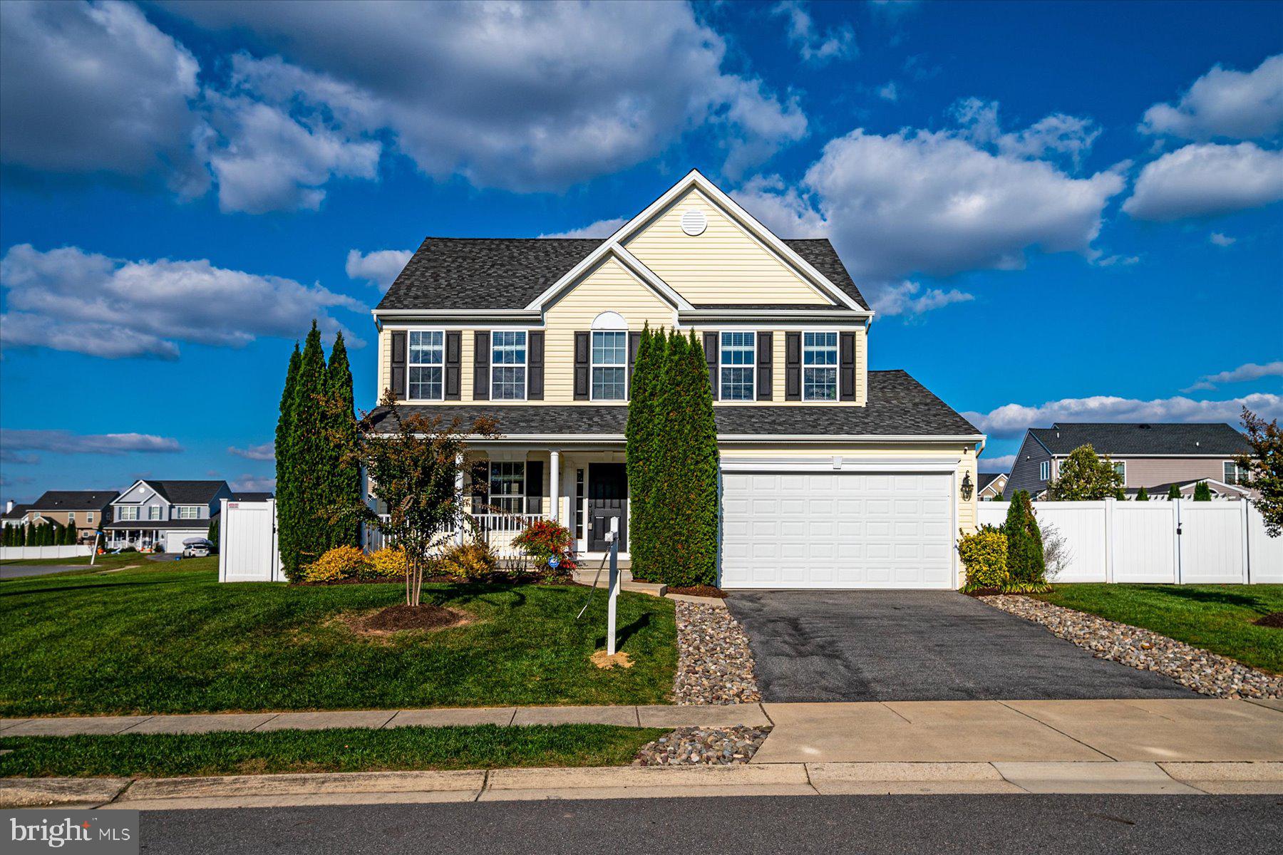 NORTH BROOK - Residential