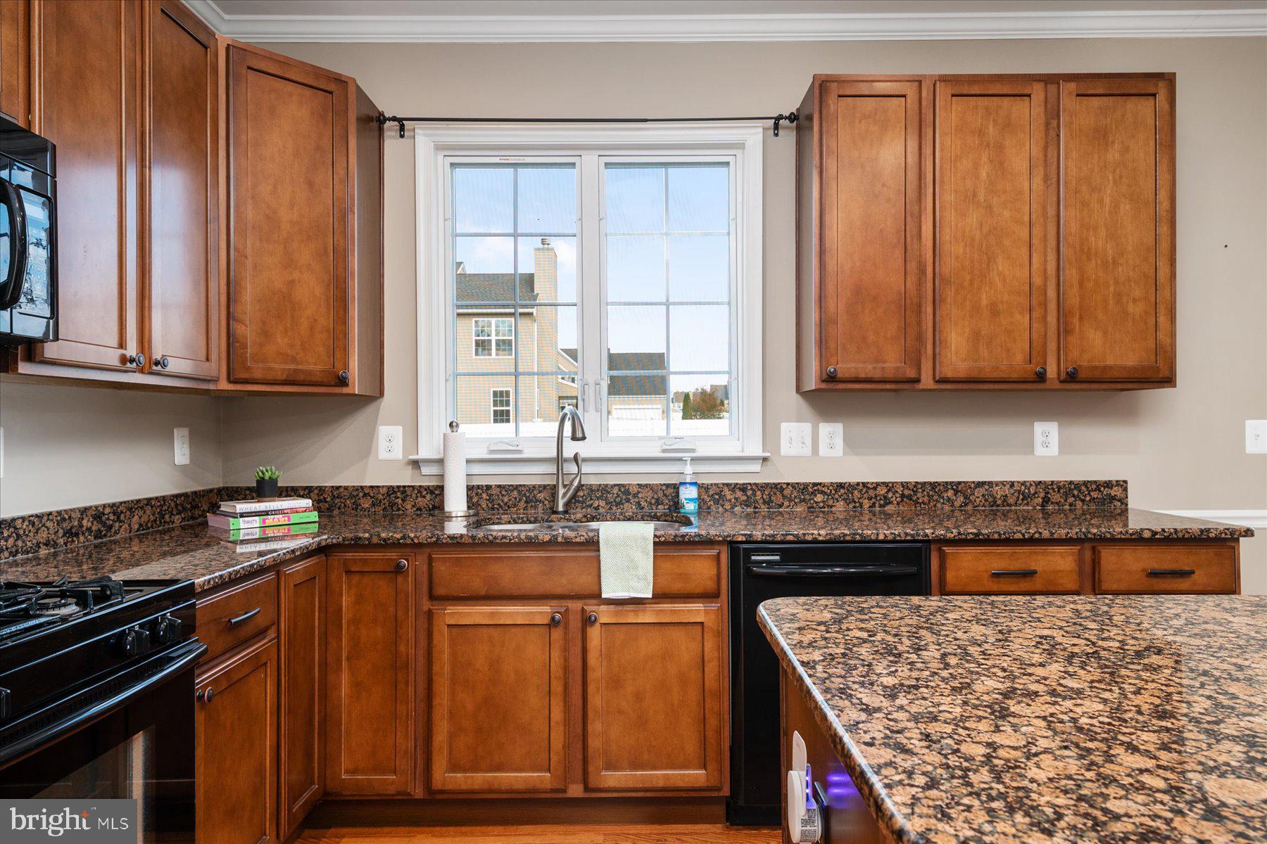 NORTH BROOK - Residential