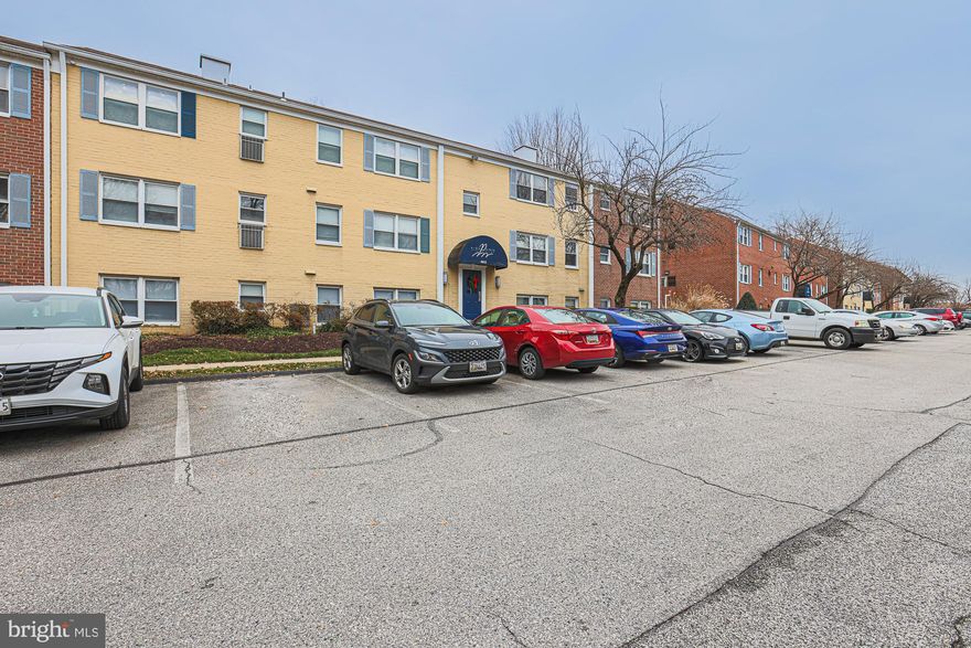 Discover comfort and convenience in this well-appointed 2-bedroom, 1-bathroom condominium. Located in the sought-after Hampden area, this home offers a thoughtfully designed space with modern amenities, making it ideal for a relaxed and easy lifestyle.

The open floor plan features hardwood floors throughout, enhancing the warm and welcoming atmosphere. Large windows invite natural light to fill the space, complementing the neutral color palette. The fully-equipped kitchen boasts stainless steel appliances, a convenient kit/dine combo layout, and built-in shelves and cabinets for stylish storage.

The updated bathroom includes tiled finishes, a soaking tub, and a vanity mirror for a spa-like experience. Each bedroom provides ample space with large closets, while ceiling fans and central air ensure year-round comfort.

With on-street parking and a location offering both charm and accessibility, this condo is the perfect place to call home.

**Highlights:**

- Hardwood floors and large windows throughout
- Fully-equipped kitchen with stainless steel appliances
- Updated bathroom with soaking tub and tiled finishes
- Spacious bedrooms with ample closet storage
- Kit/dine combo layout for a practical and cohesive space

**Local Attractions and Nearby Highways:**

- **The Avenue at Hampden**: 6-minute drive
- **Baltimore Museum of Art**: 9-minute drive
- **Druid Hill Park**: 10-minute drive
- **Wyman Park Dell**: 7-minute drive
- **Johns Hopkins University**: 10-minute drive

**Nearby Highways:**

- **I-83**: 5 minutes by car
- **I-695**: 10 minutes by car

Agency disclosed upon initial contact. Agent conducts showings; BMG manages follow-up, paperwork, move-in post-approval. Vouchers work with BMG directly.